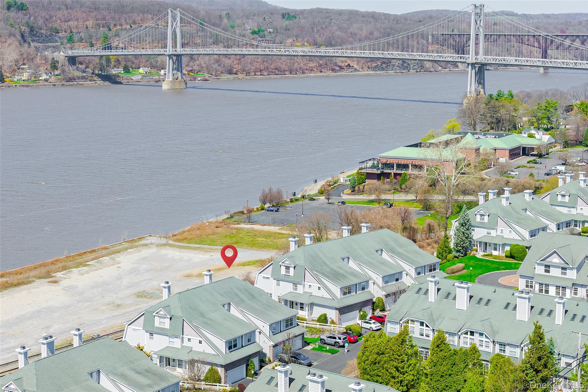 Condo Hudson Pointe  Dutchess County, NY 12601, MLS-984346-25