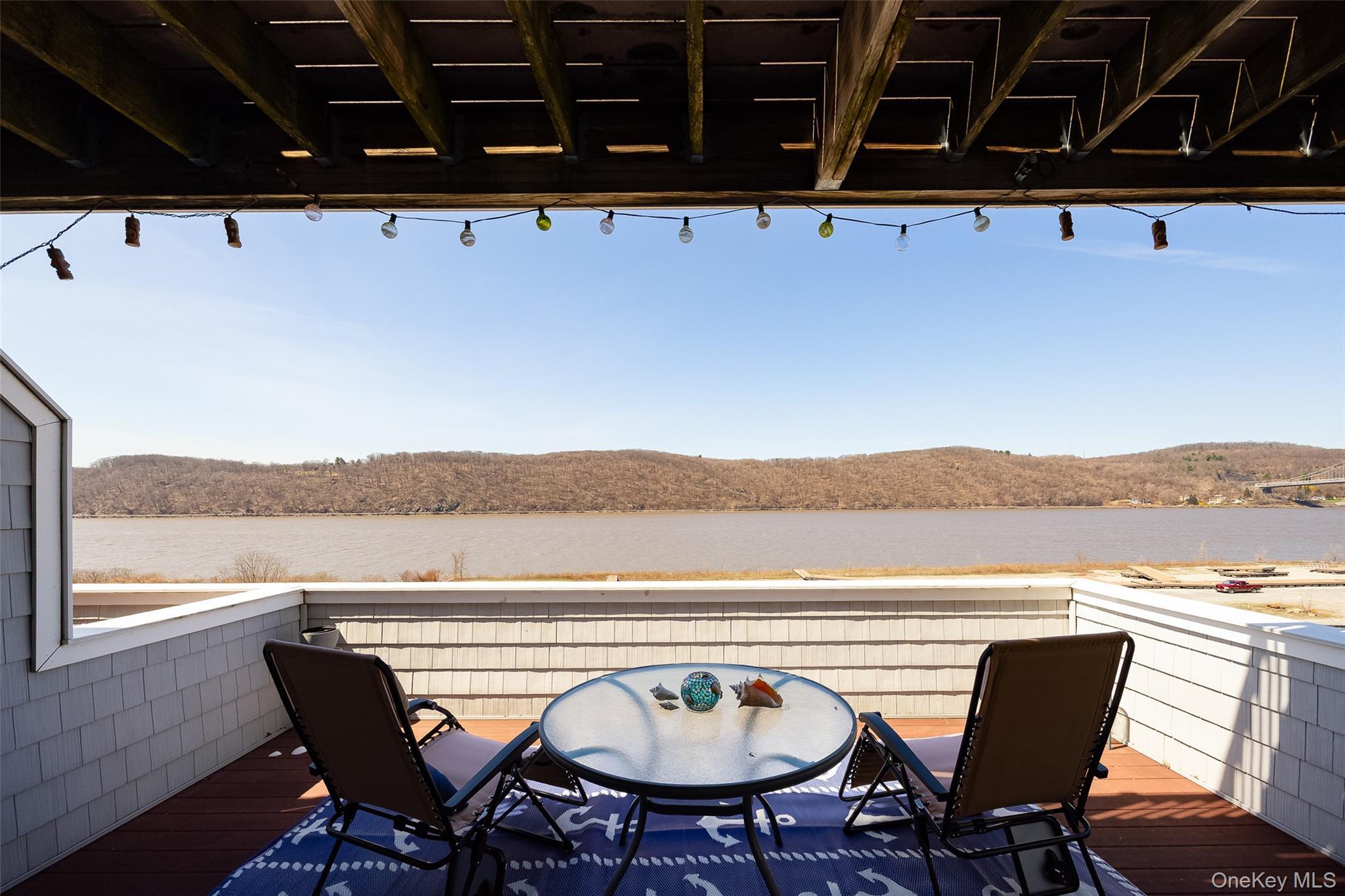 Condo Hudson Pointe  Dutchess County, NY 12601, MLS-984346-3