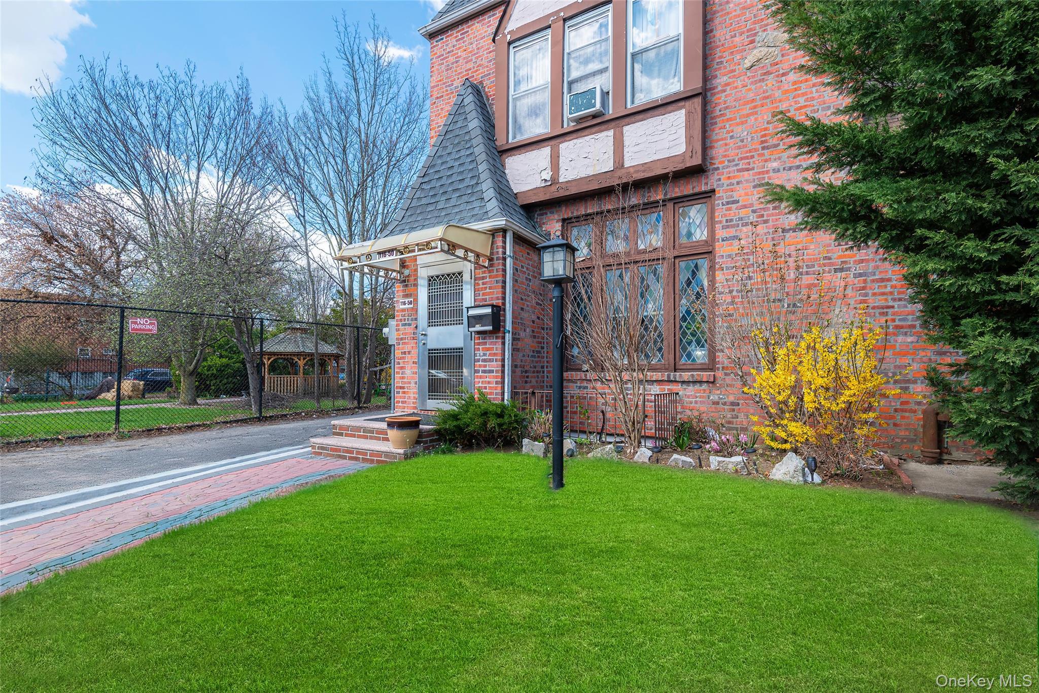Single Family 227th  Queens, NY 11411, MLS-984380-2
