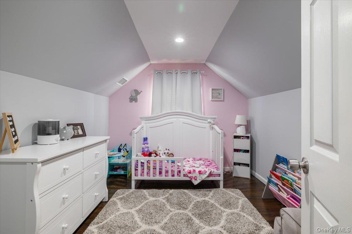 Single Family 37  Suffolk County, NY 11757, MLS-984390-13