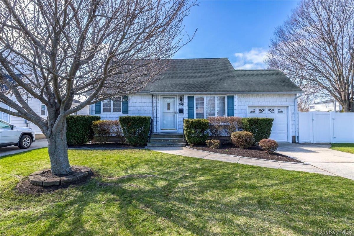 Single Family 37  Suffolk County, NY 11757, MLS-984390-2