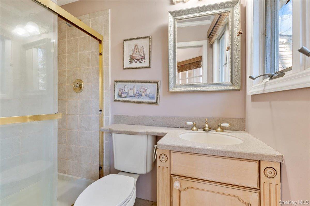 Single Family Veronica  Suffolk County, NY 11787, MLS-984398-21