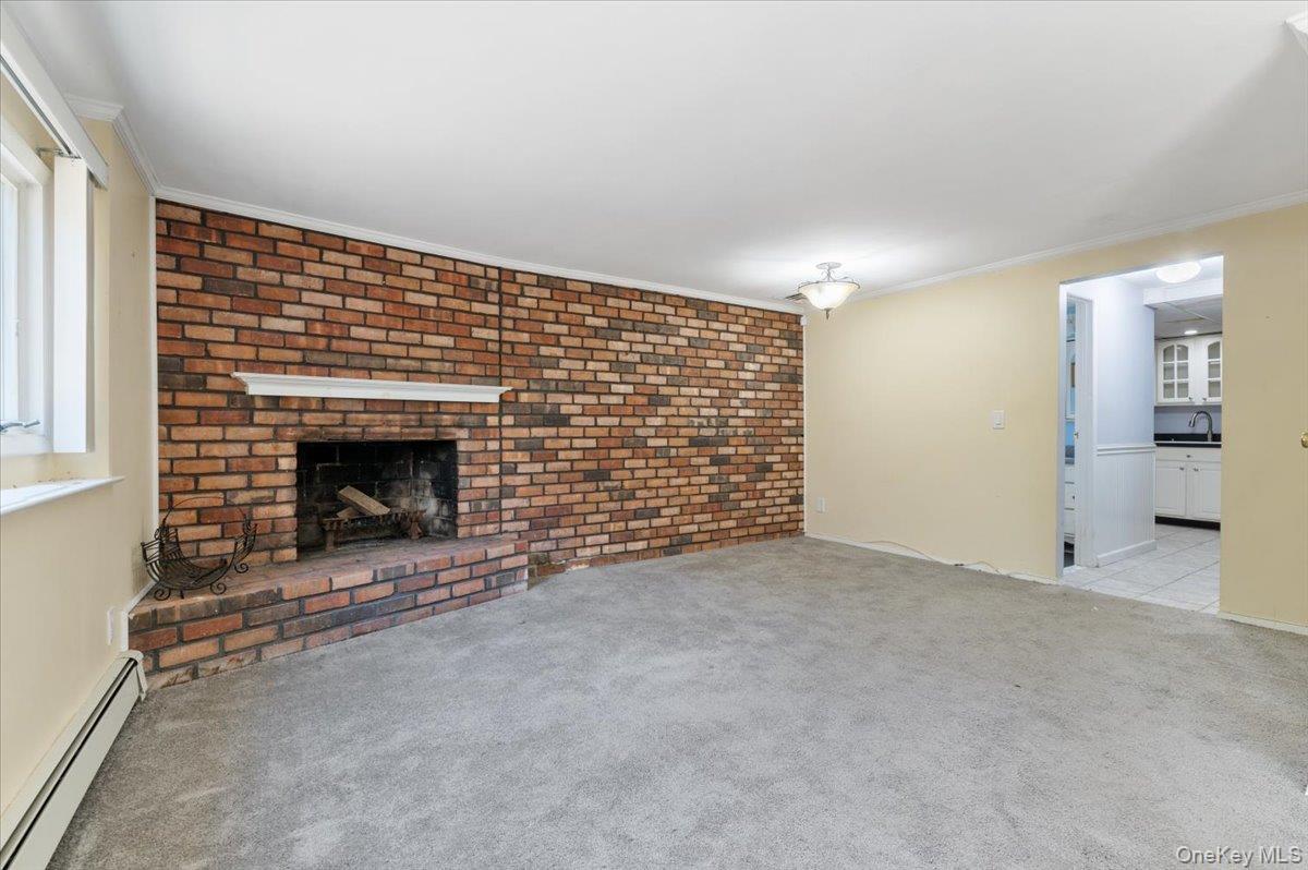 Single Family Veronica  Suffolk County, NY 11787, MLS-984398-28