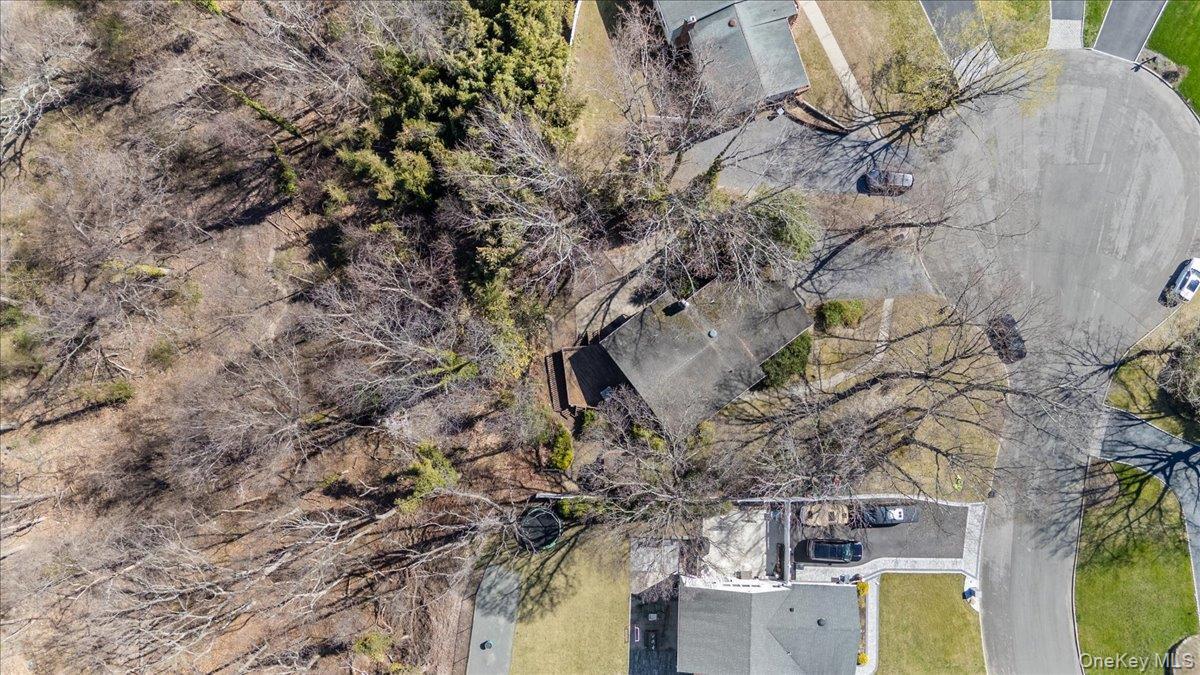 Single Family Veronica  Suffolk County, NY 11787, MLS-984398-45