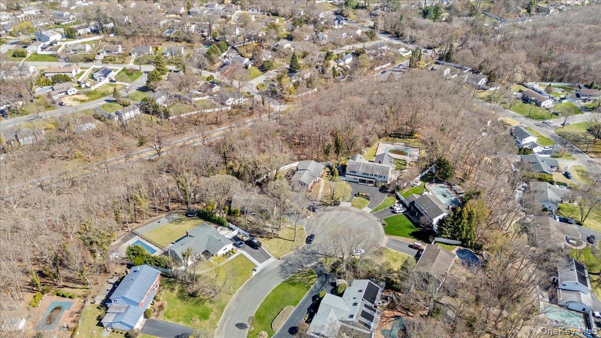 Single Family Veronica  Suffolk County, NY 11787, MLS-984398-47