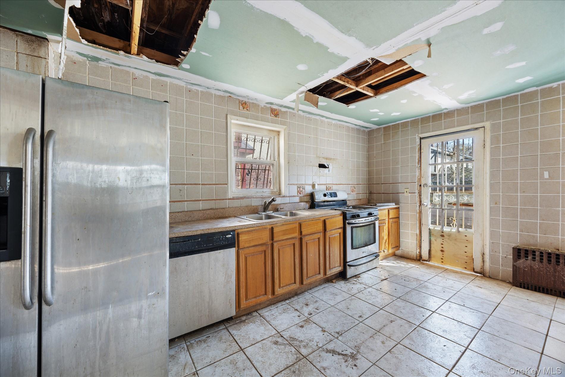 Single Family Avenue I  Brooklyn, NY 11234, MLS-984404-11