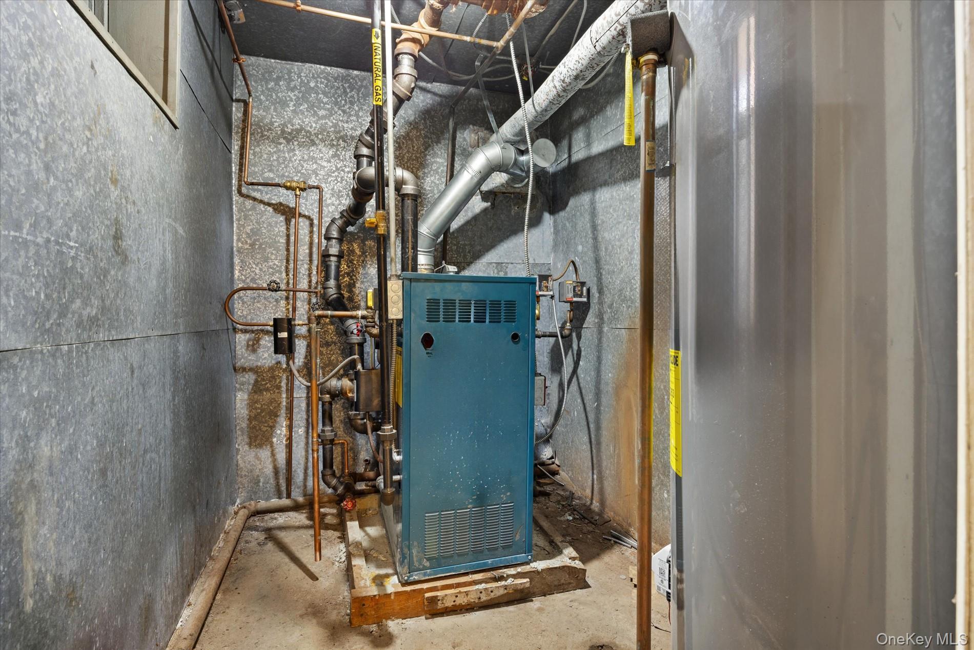 Single Family Avenue I  Brooklyn, NY 11234, MLS-984404-25