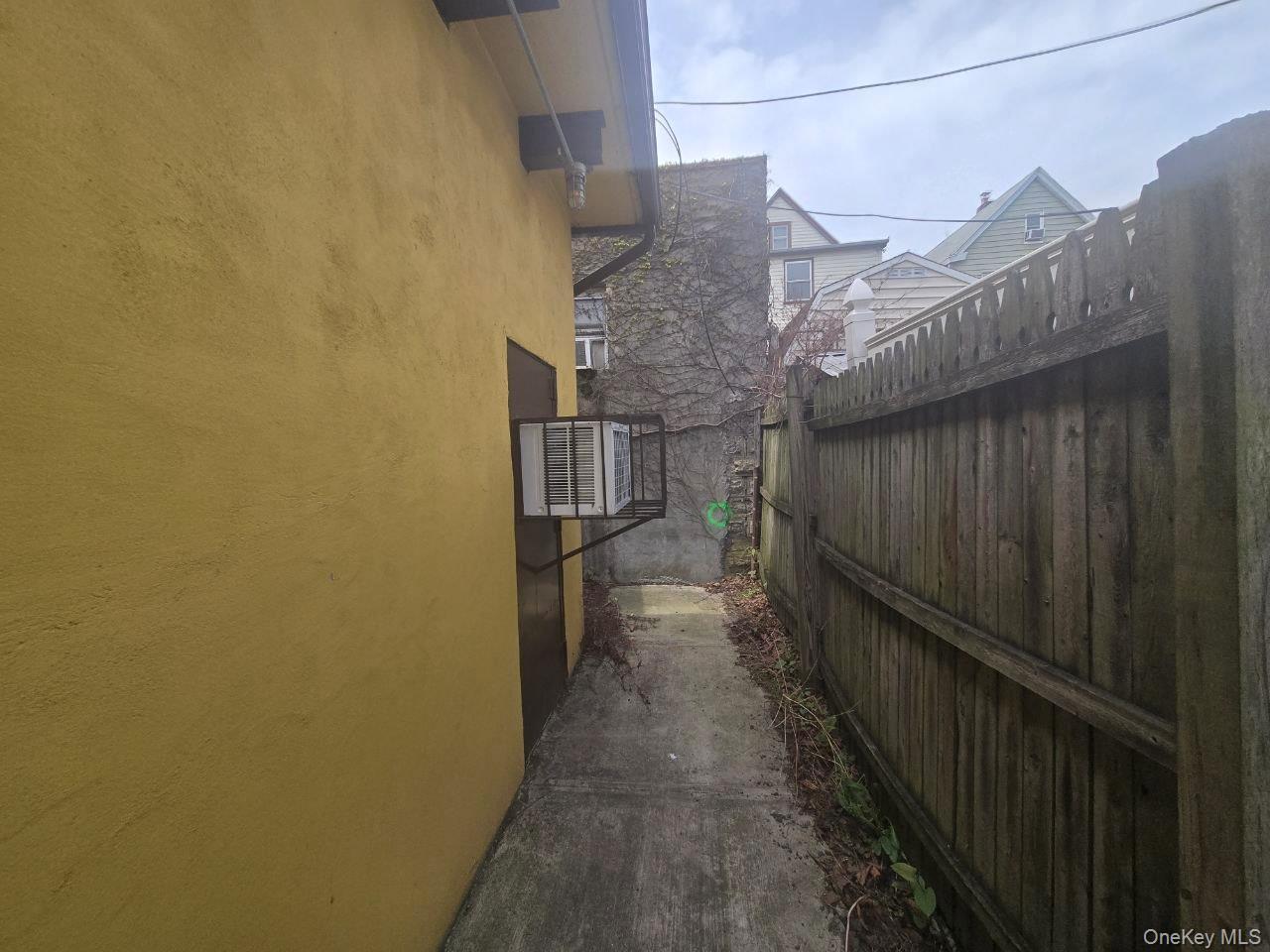 Land Saint Lawrence Bronx, NY 10472, MLS-984407-7