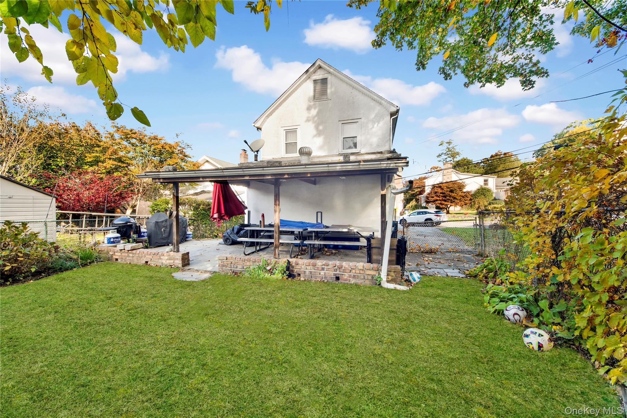 Single Family Park  Westchester County, NY 10603, MLS-984427-4