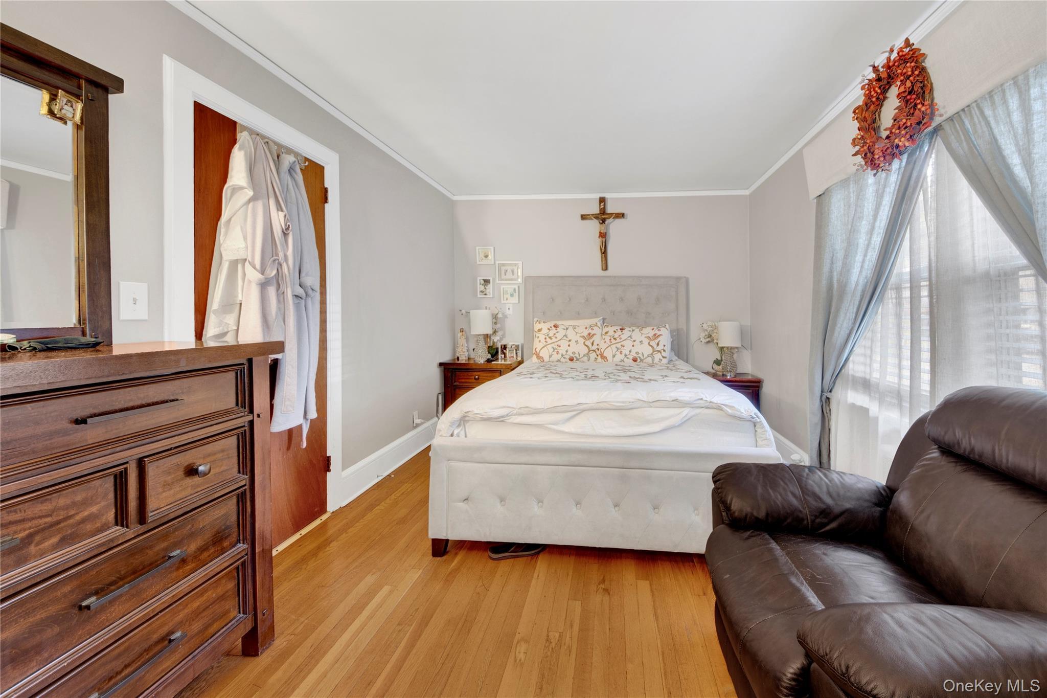 Single Family Park  Westchester County, NY 10603, MLS-984427-6
