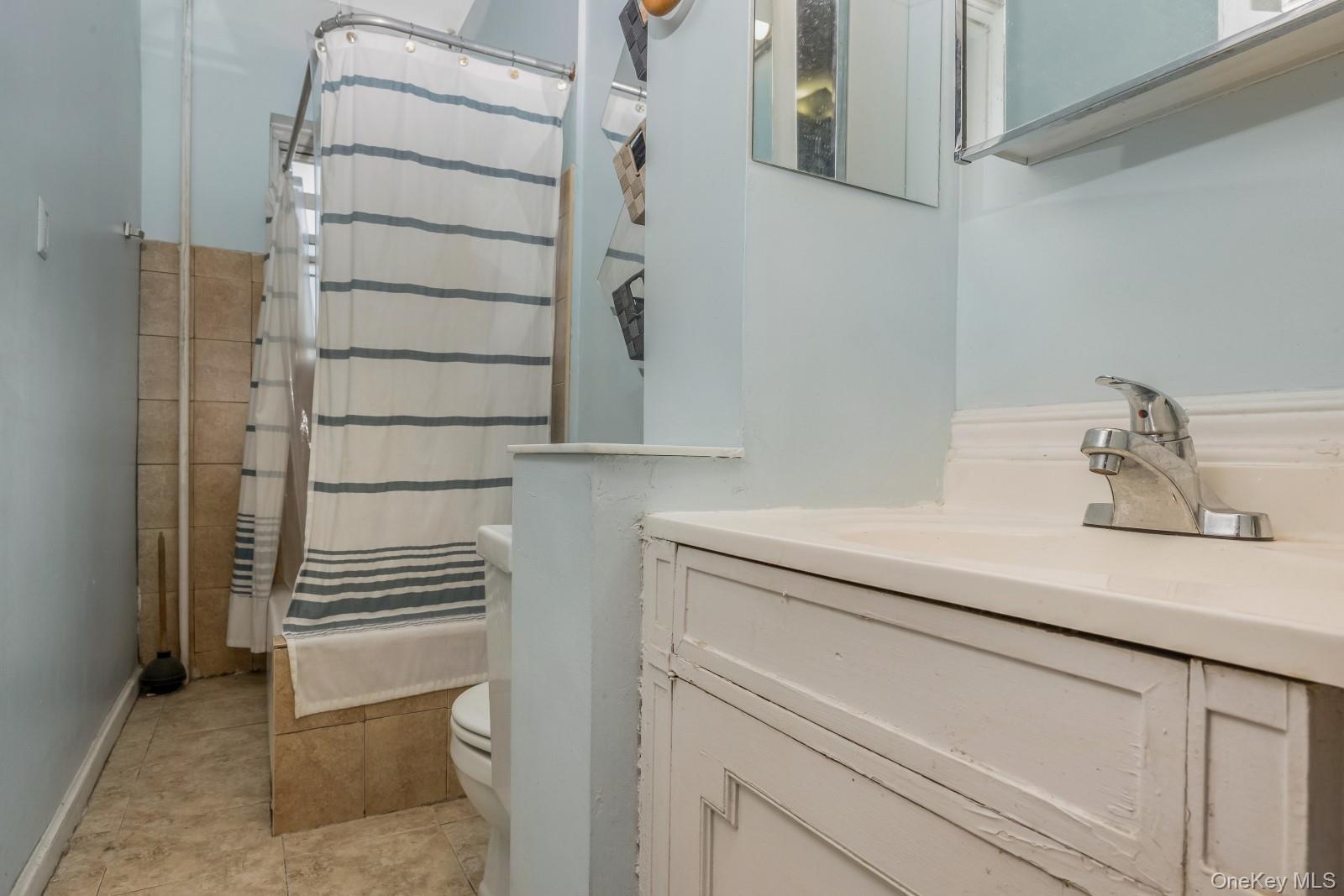 Single Family 67th Queens, NY 11379, MLS-984458-10