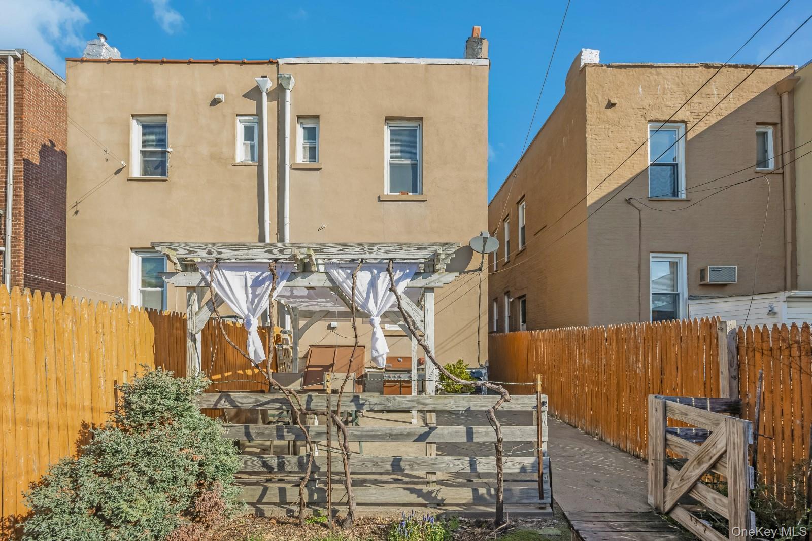 Single Family 67th Queens, NY 11379, MLS-984458-29