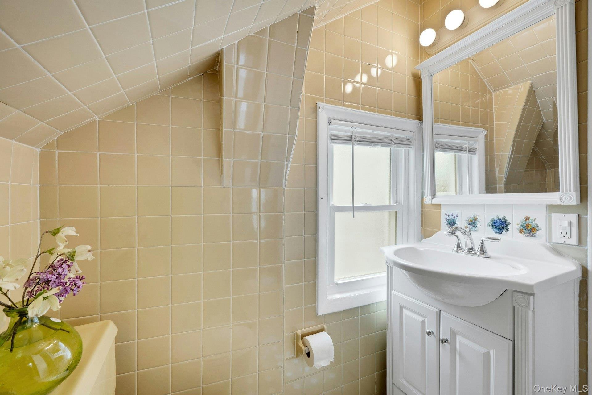 Single Family Chase  Westchester County, NY 10606, MLS-984460-27