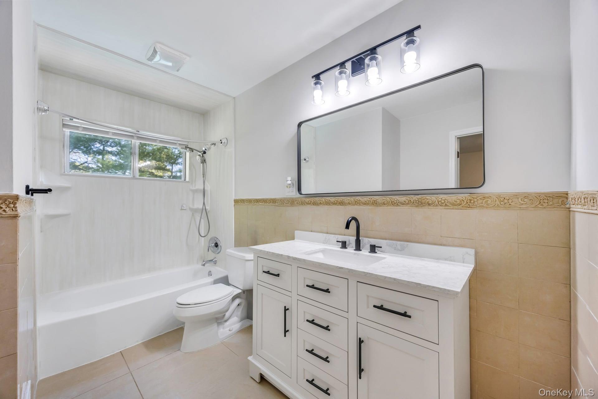 Single Family Gannet  Suffolk County, NY 11725, MLS-984465-35