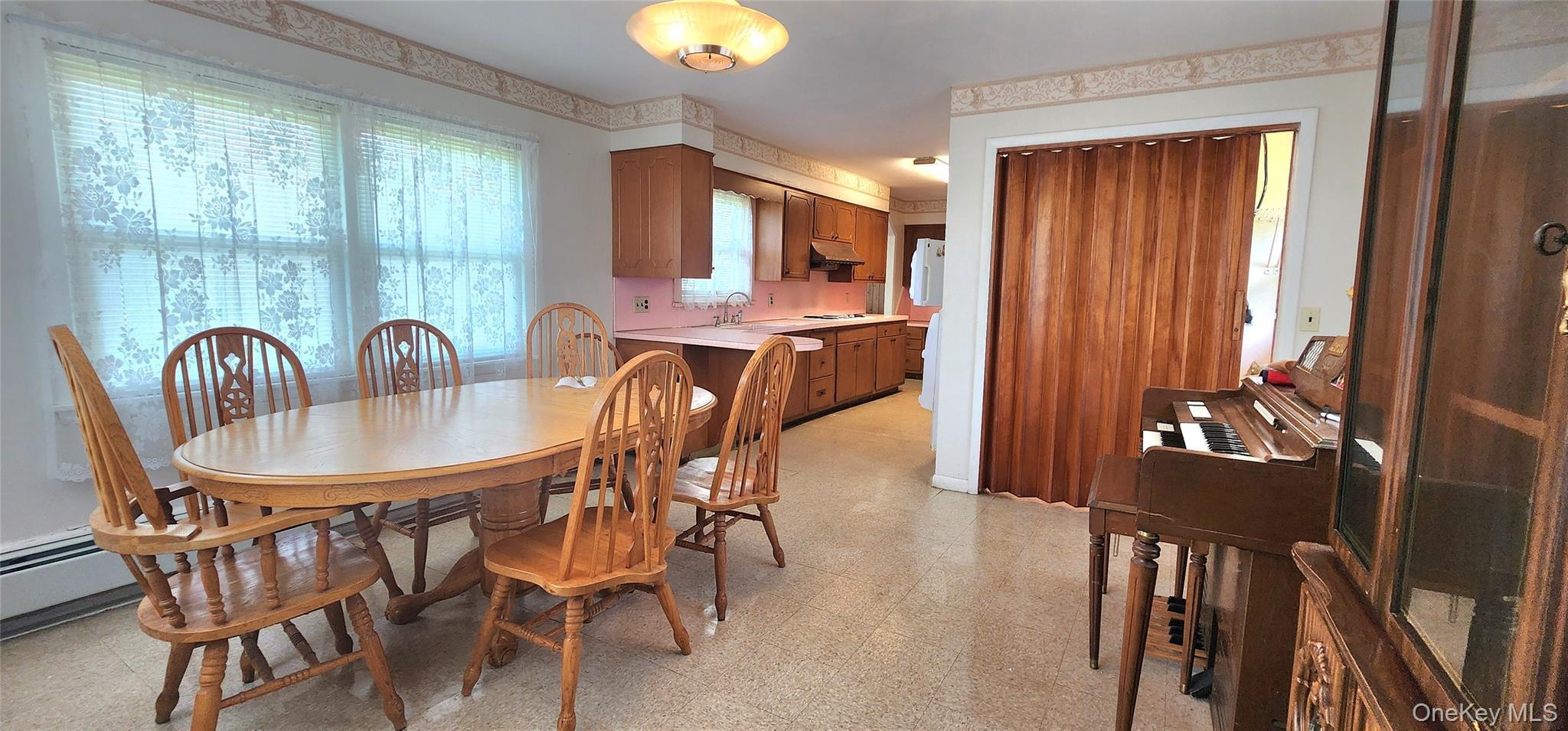 Single Family Sackett Lake  Sullivan County, NY 12701, MLS-984471-10