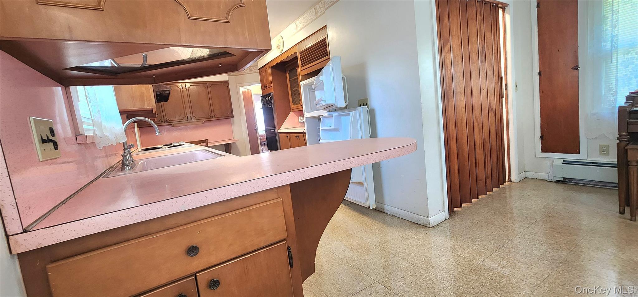 Single Family Sackett Lake  Sullivan County, NY 12701, MLS-984471-11