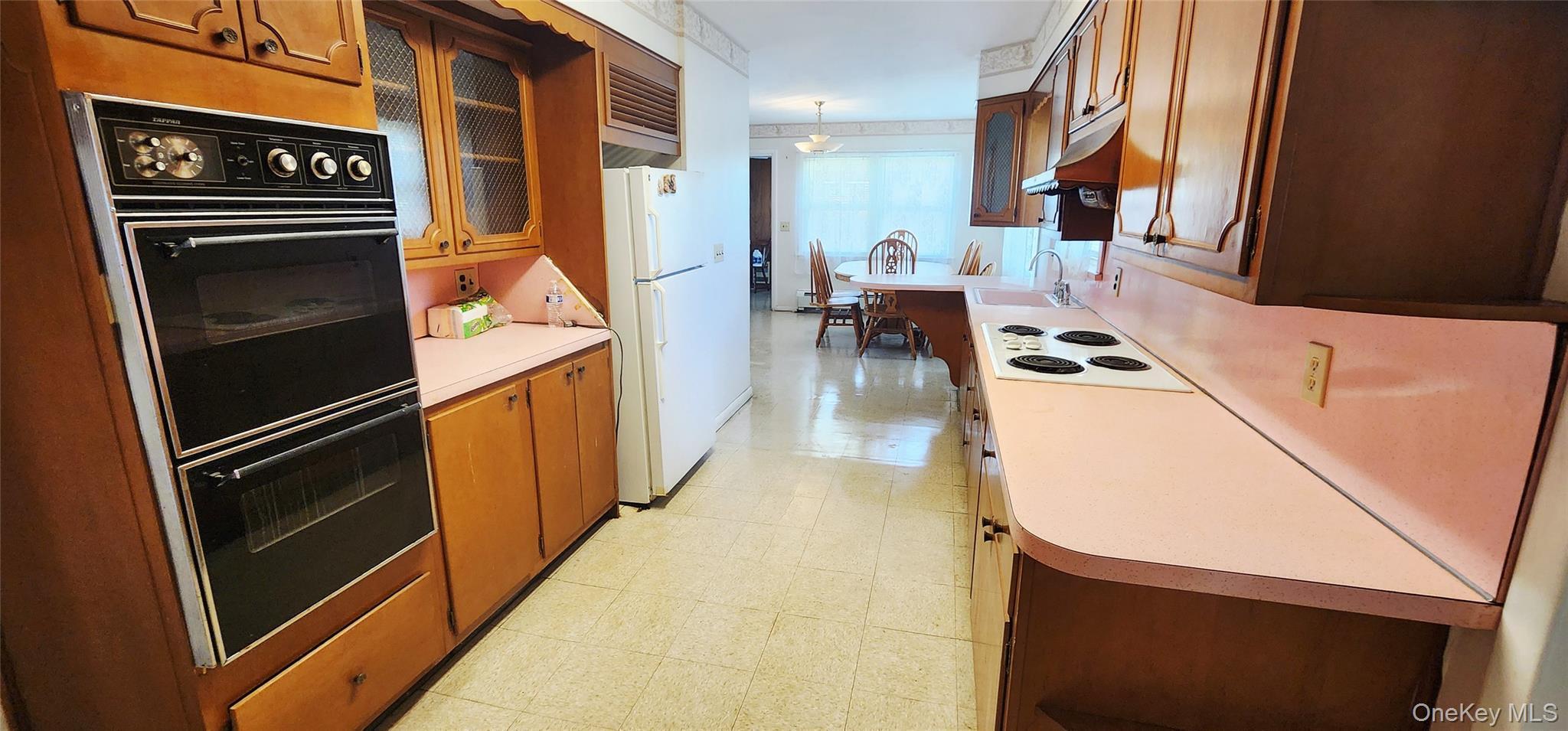 Single Family Sackett Lake  Sullivan County, NY 12701, MLS-984471-13