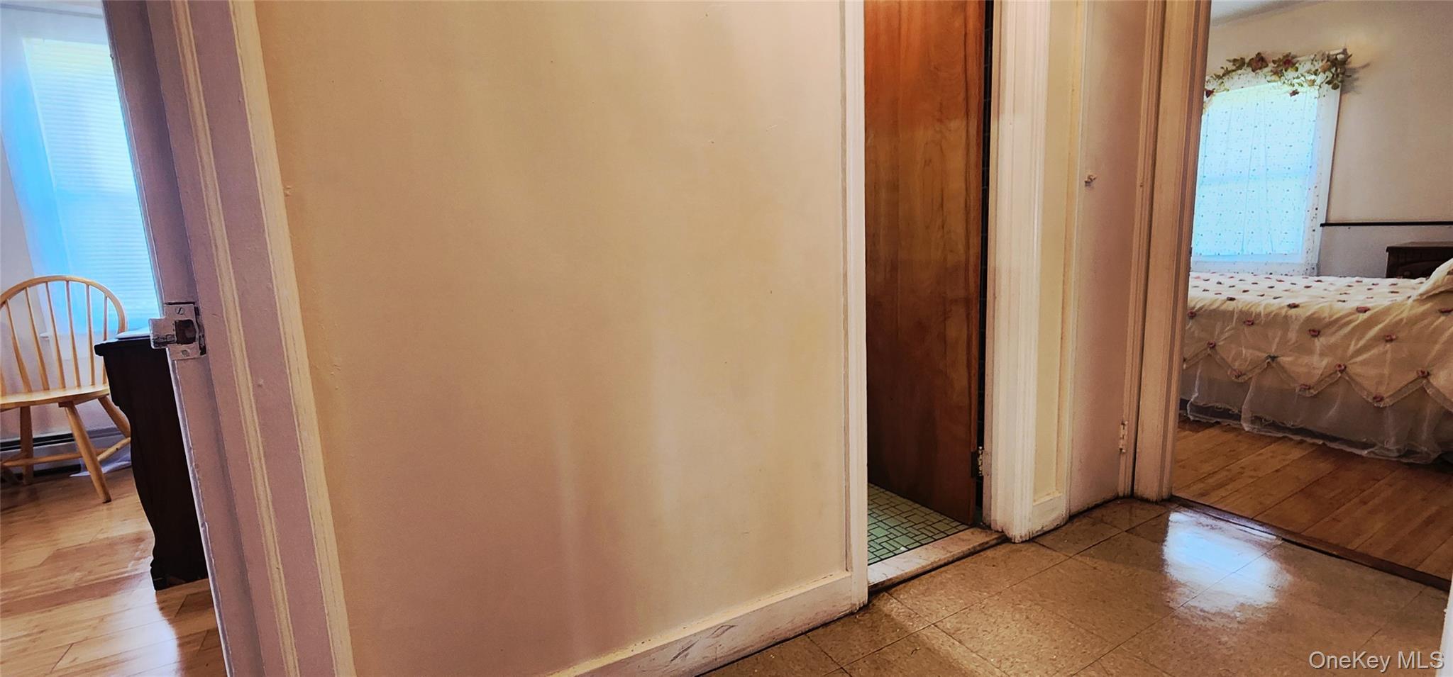 Single Family Sackett Lake  Sullivan County, NY 12701, MLS-984471-21