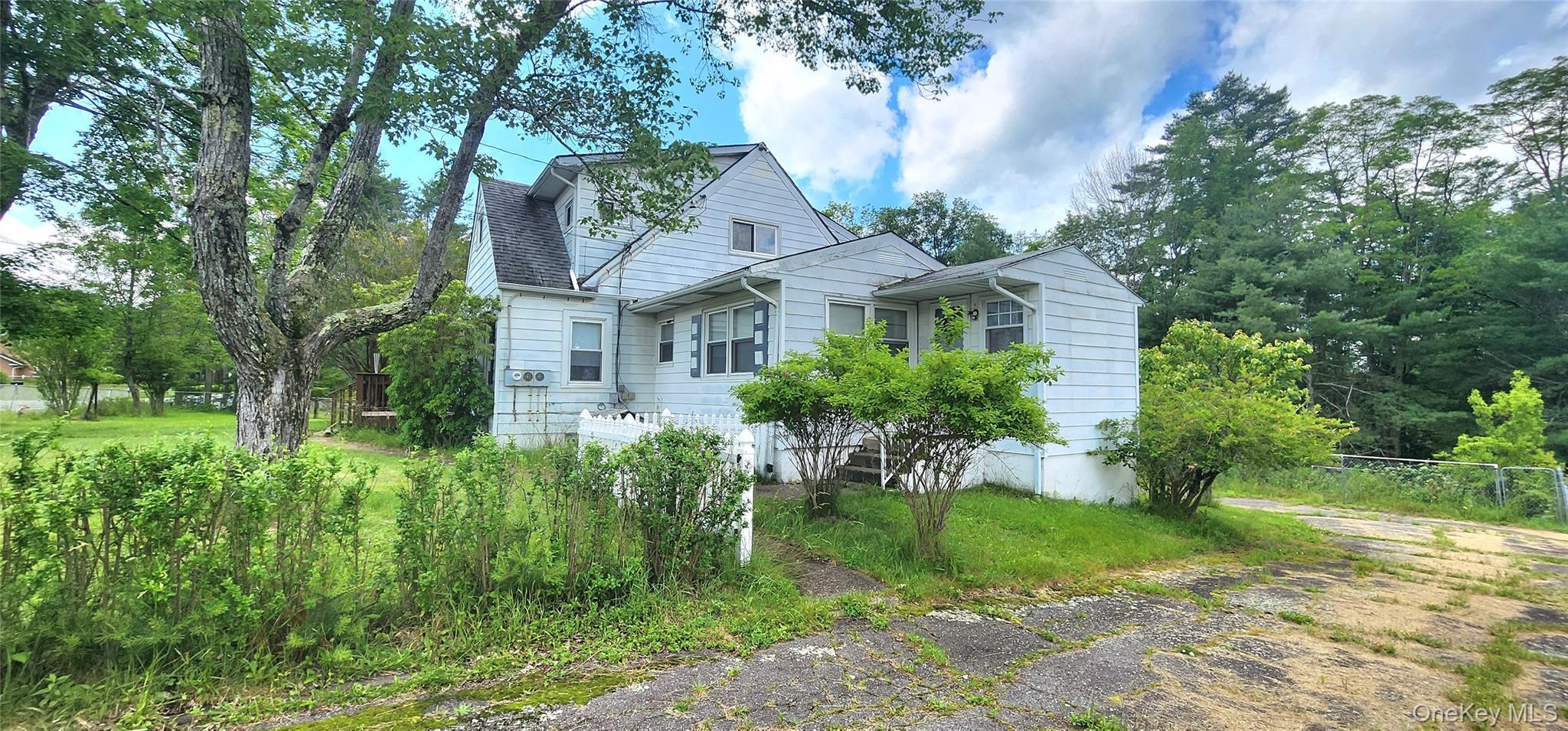 Single Family Sackett Lake  Sullivan County, NY 12701, MLS-984471-4