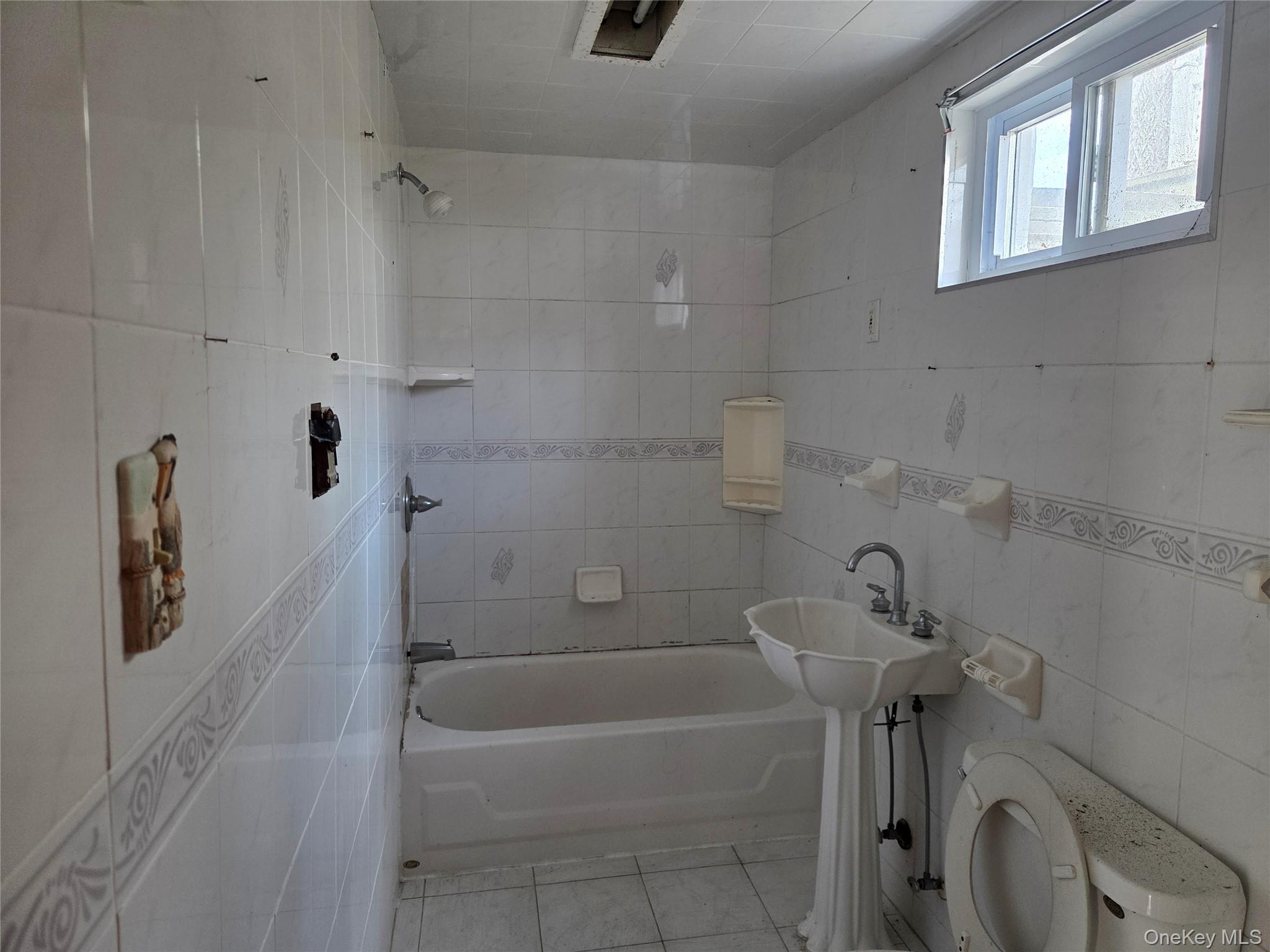 Single Family Dogwood  Suffolk County, NY 11792, MLS-984476-11