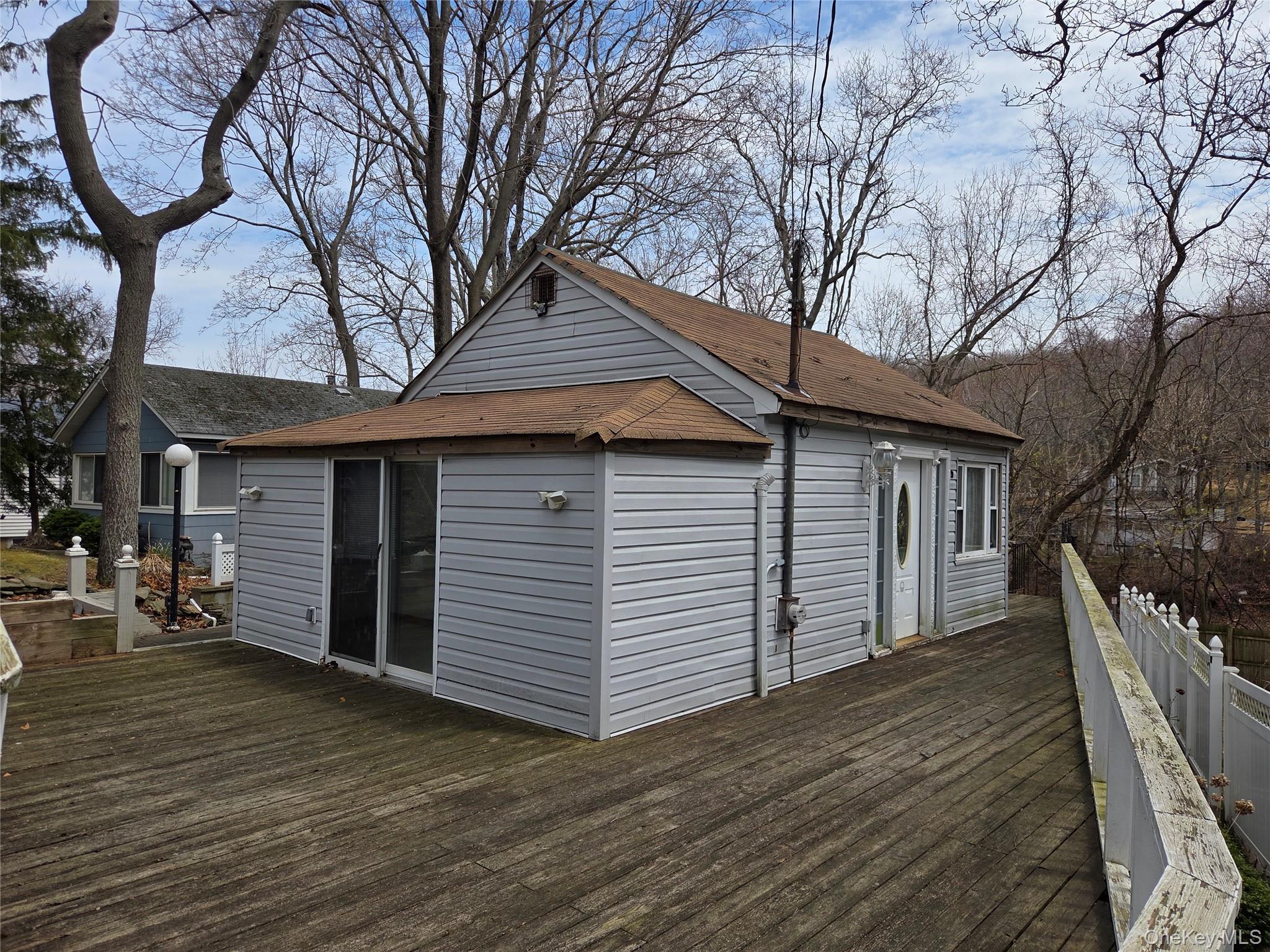 Single Family Dogwood  Suffolk County, NY 11792, MLS-984476-3