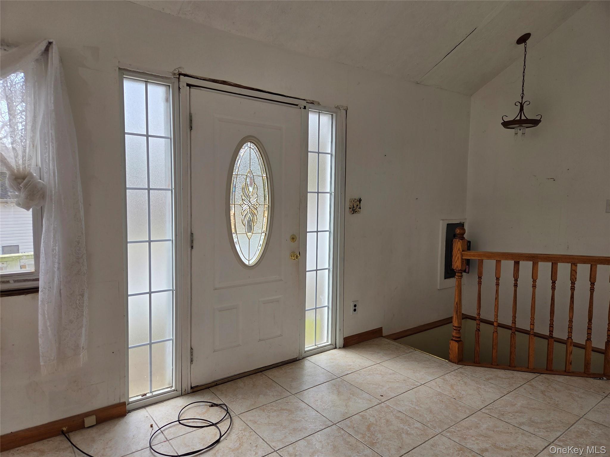 Single Family Dogwood  Suffolk County, NY 11792, MLS-984476-8