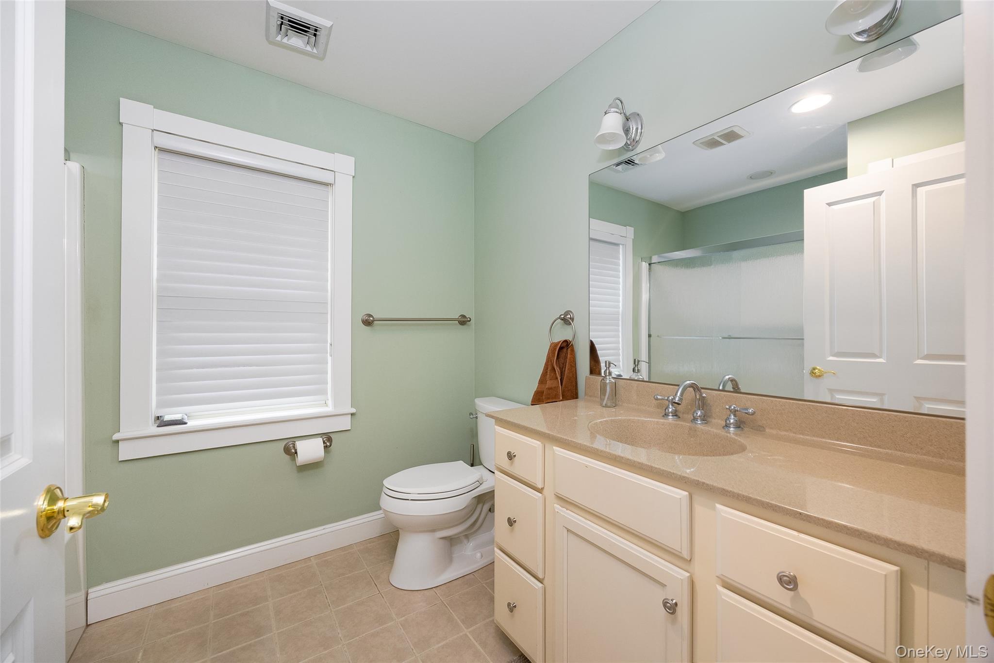 Single Family Huyler  Dutchess County, NY 12538, MLS-984478-23