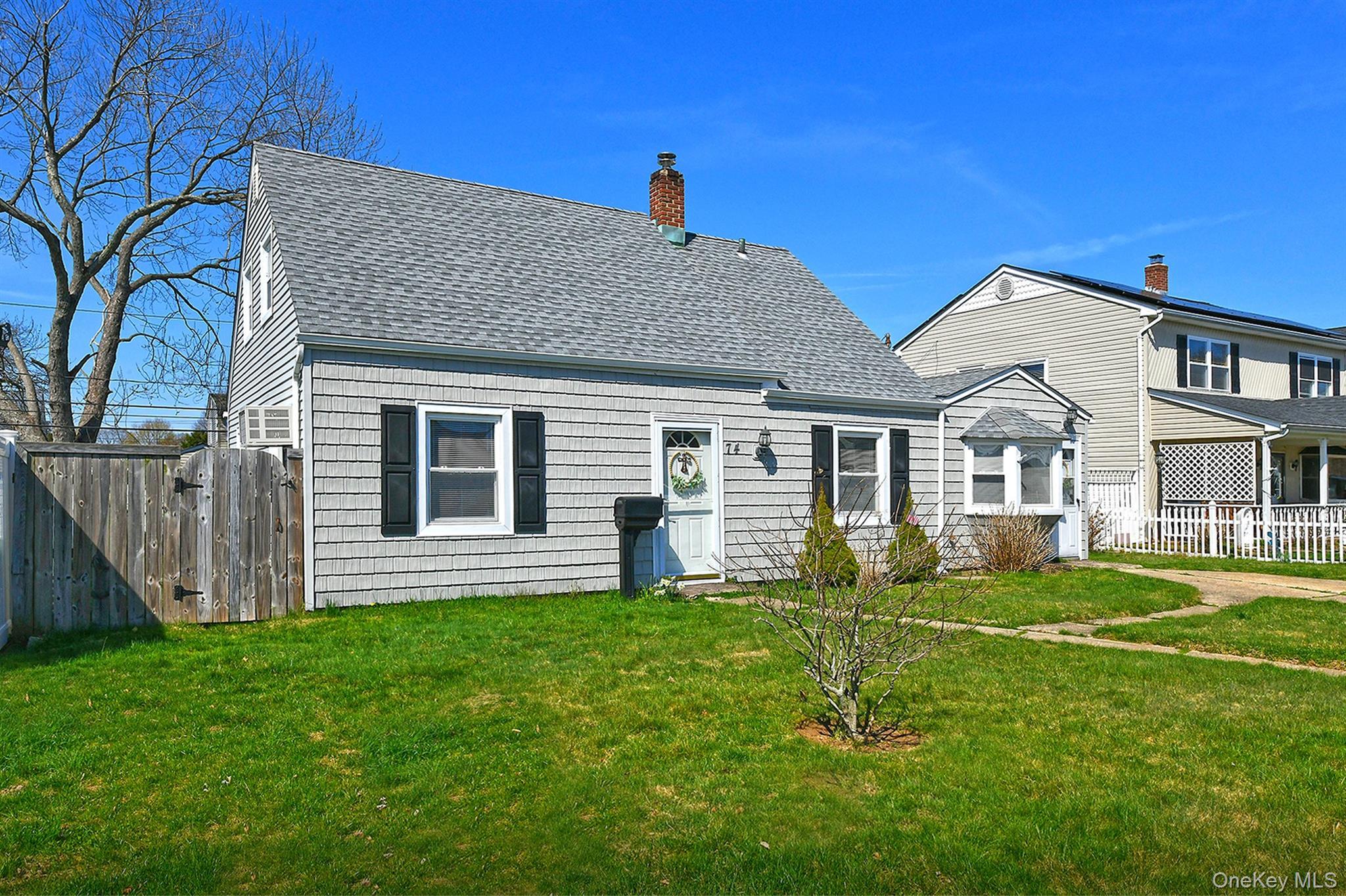 Single Family Rope  Nassau County, NY 11756, MLS-984482-2