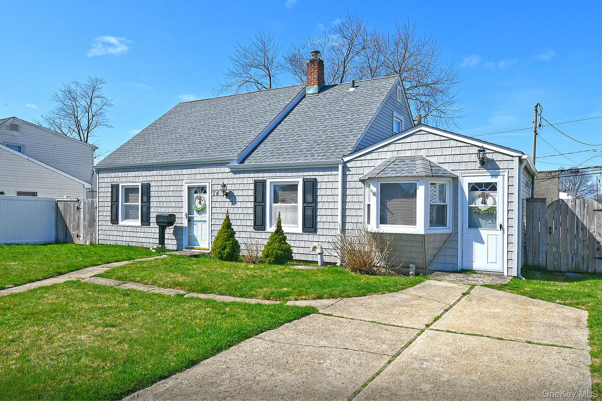 Single Family Rope  Nassau County, NY 11756, MLS-984482-3
