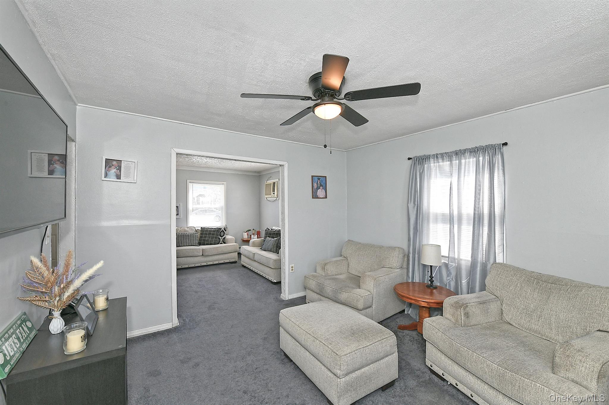 Single Family Rope  Nassau County, NY 11756, MLS-984482-8