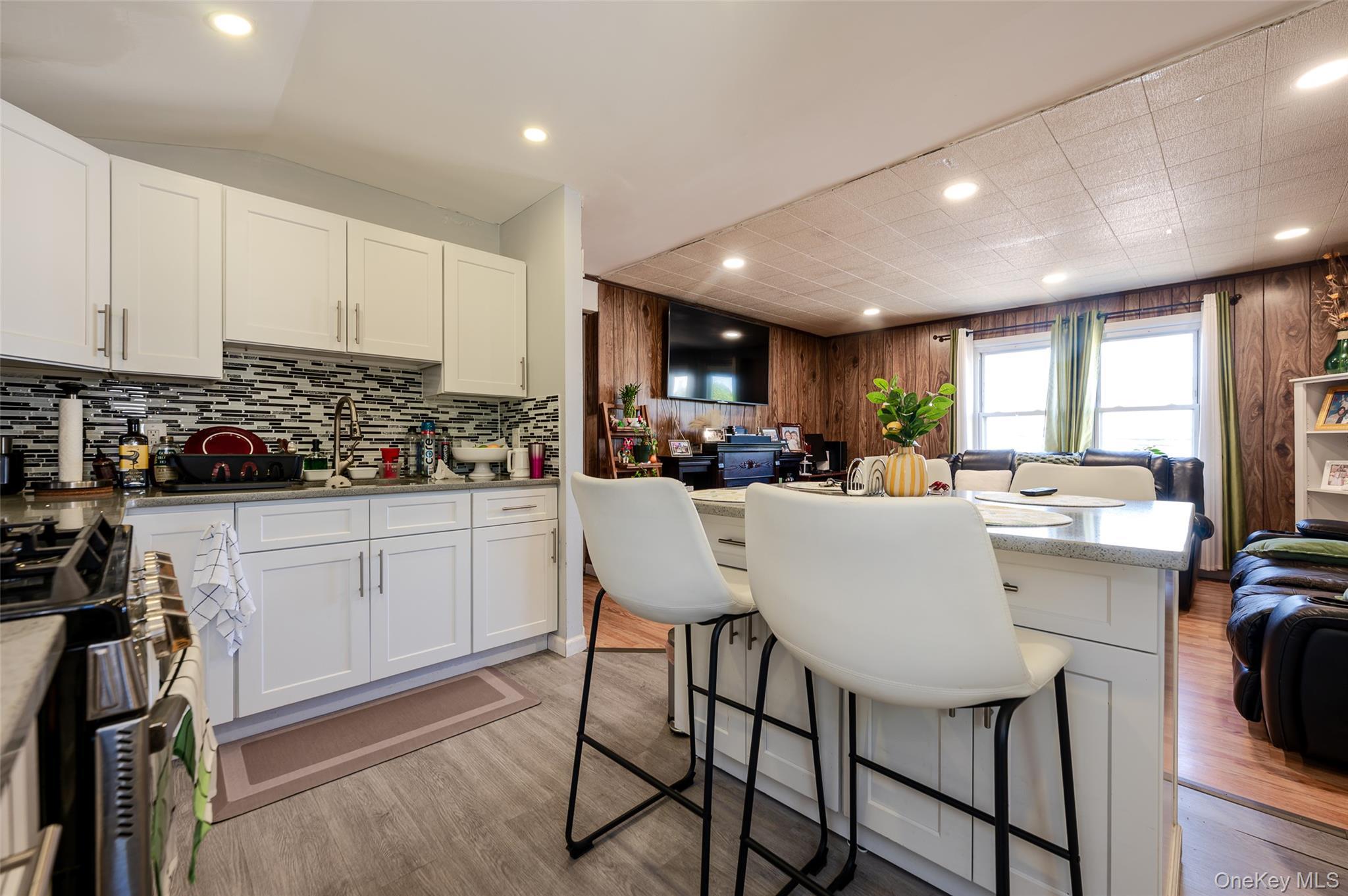 Single Family Scranton Avenue Nassau County, NY 11563, MLS-984492-14
