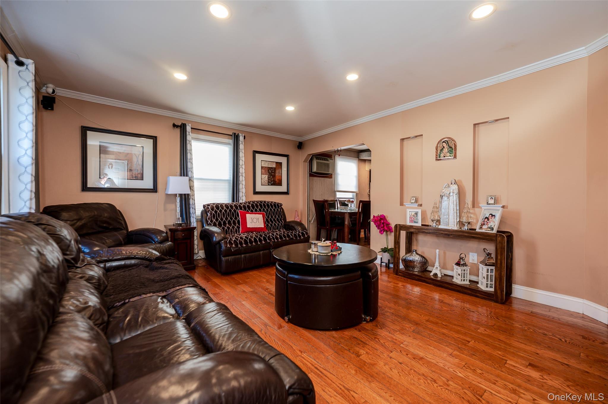 Single Family Scranton Avenue Nassau County, NY 11563, MLS-984492-3