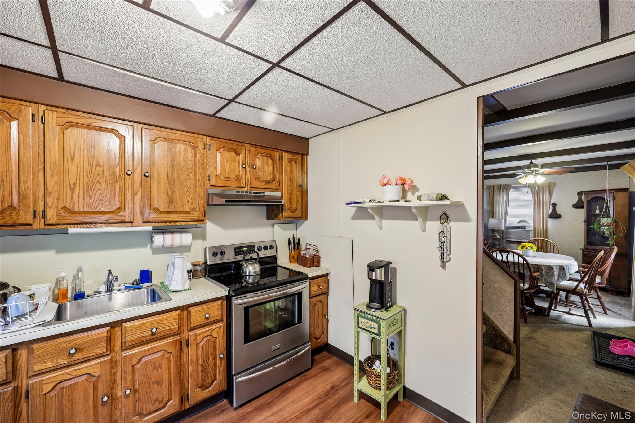 Single Family Oxford  Nassau County, NY 11577, MLS-984494-9