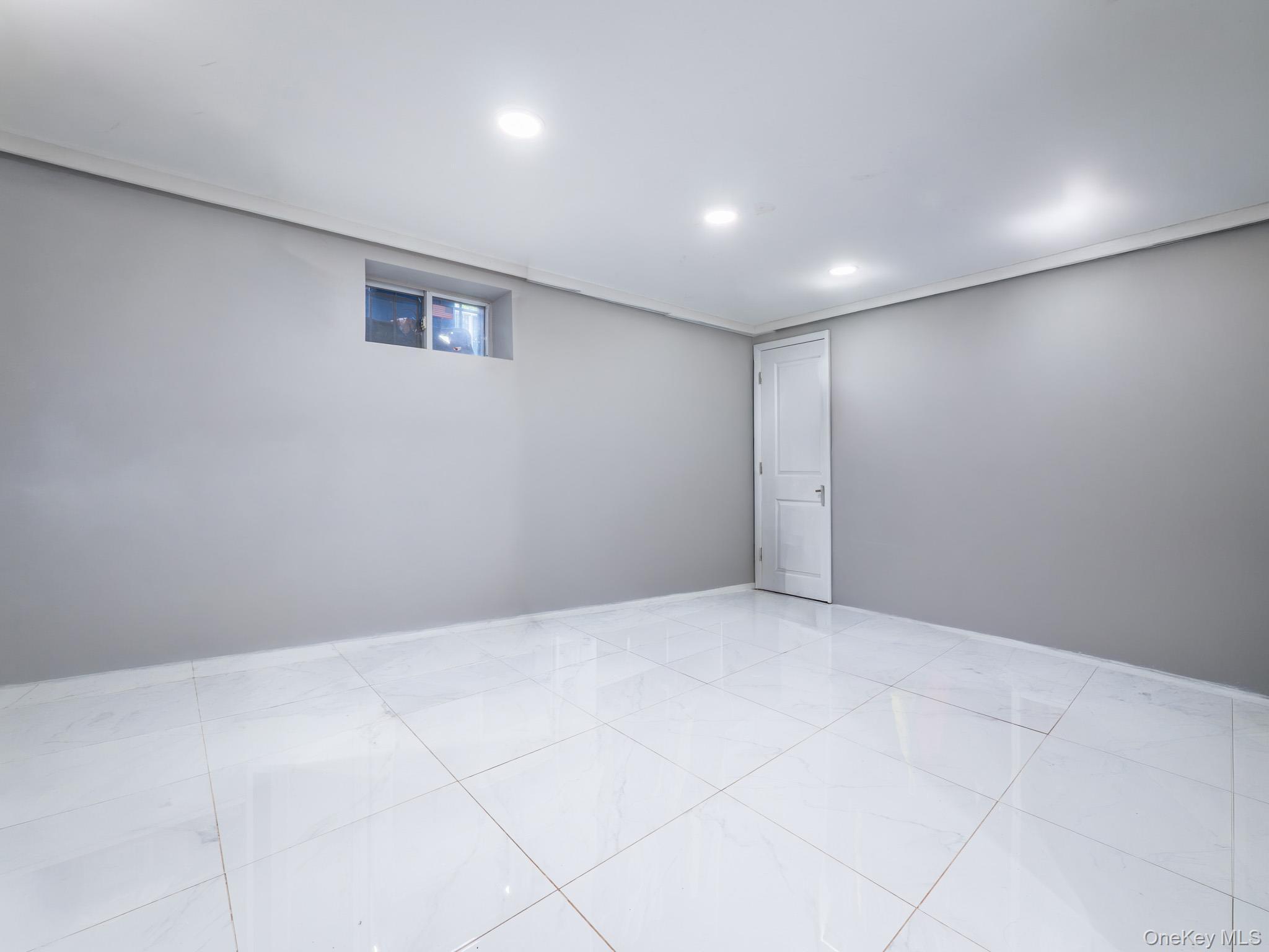 Single Family 167th  Queens, NY 11365, MLS-984500-27