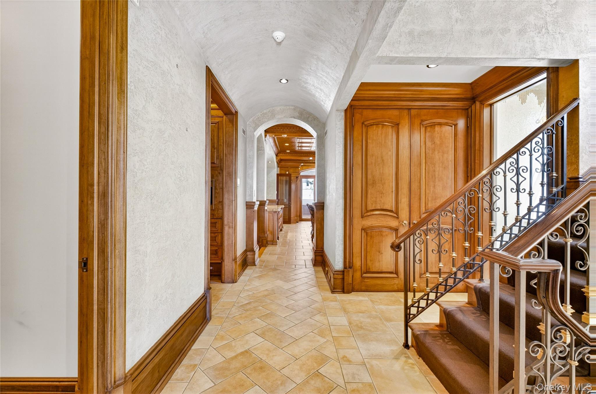 Single Family North Drive  Queens, NY 11357, MLS-984505-12