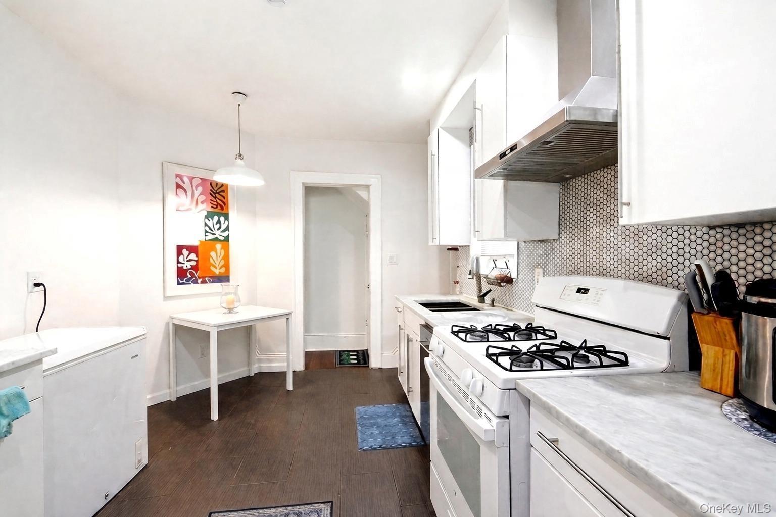 Single Family Tower  Westchester County, NY 10703, MLS-984510-12