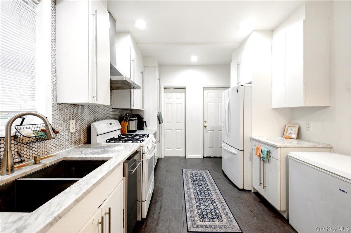Single Family Tower  Westchester County, NY 10703, MLS-984510-13