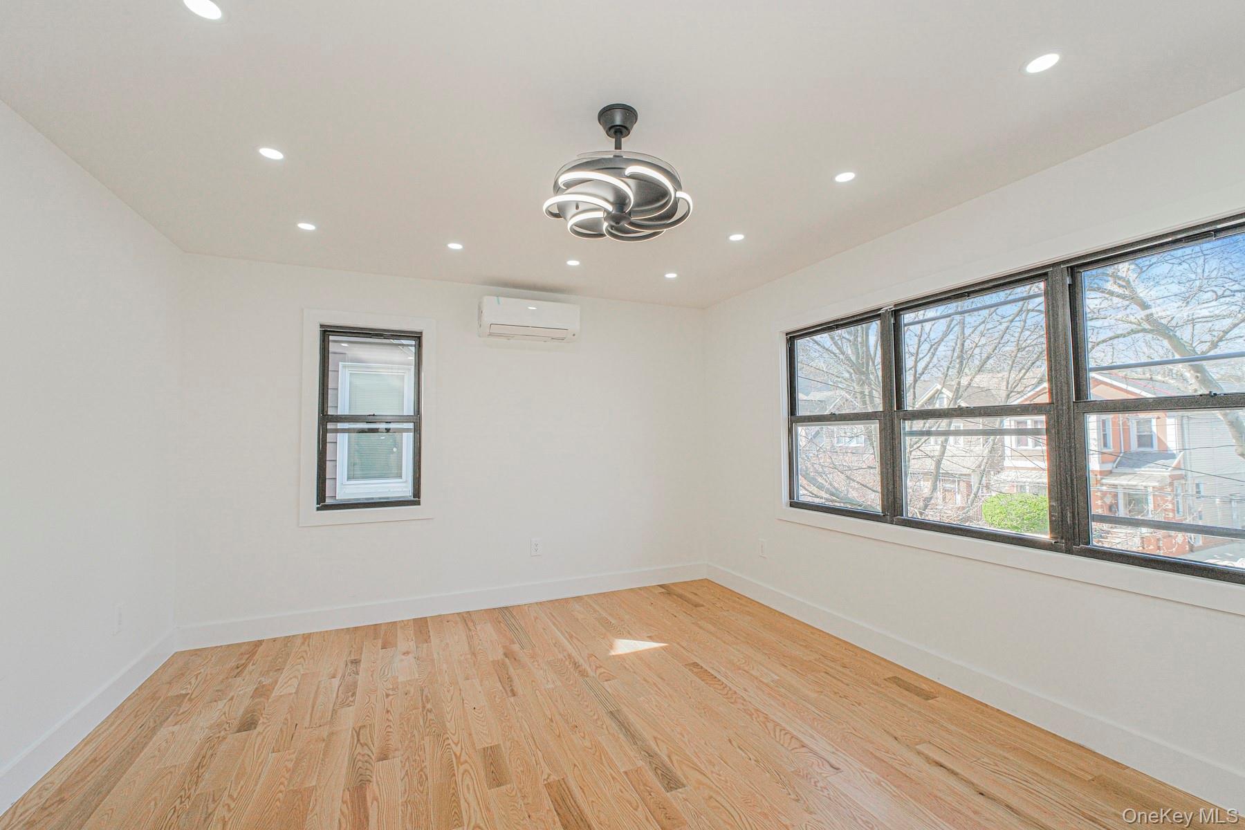 Single Family Brooklyn  Brooklyn, NY 11210, MLS-984518-13