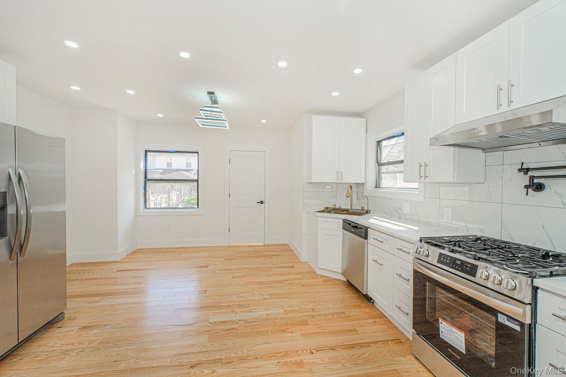 Single Family Brooklyn  Brooklyn, NY 11210, MLS-984518-8
