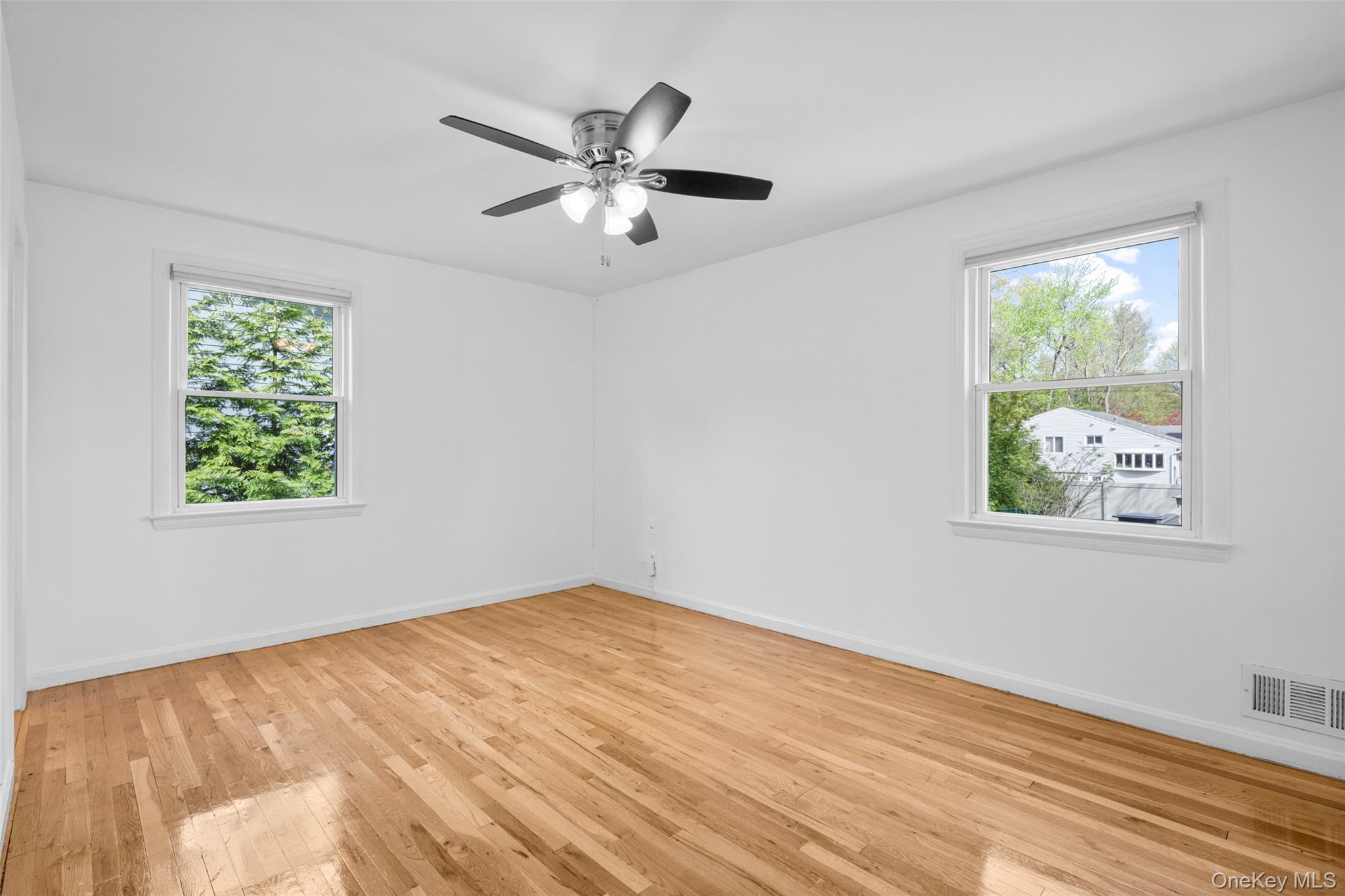 Single Family Rogers Westchester County, NY 10804, MLS-984531-12