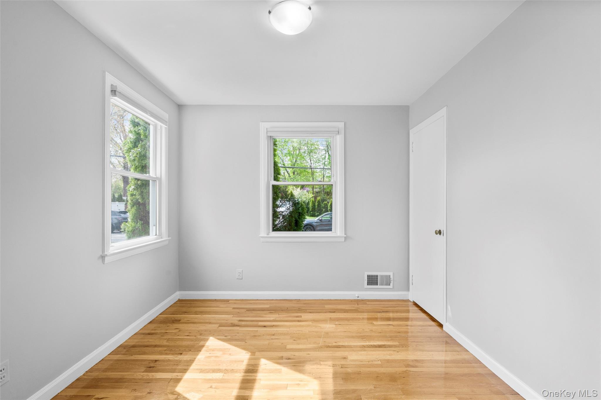 Single Family Rogers Westchester County, NY 10804, MLS-984531-15