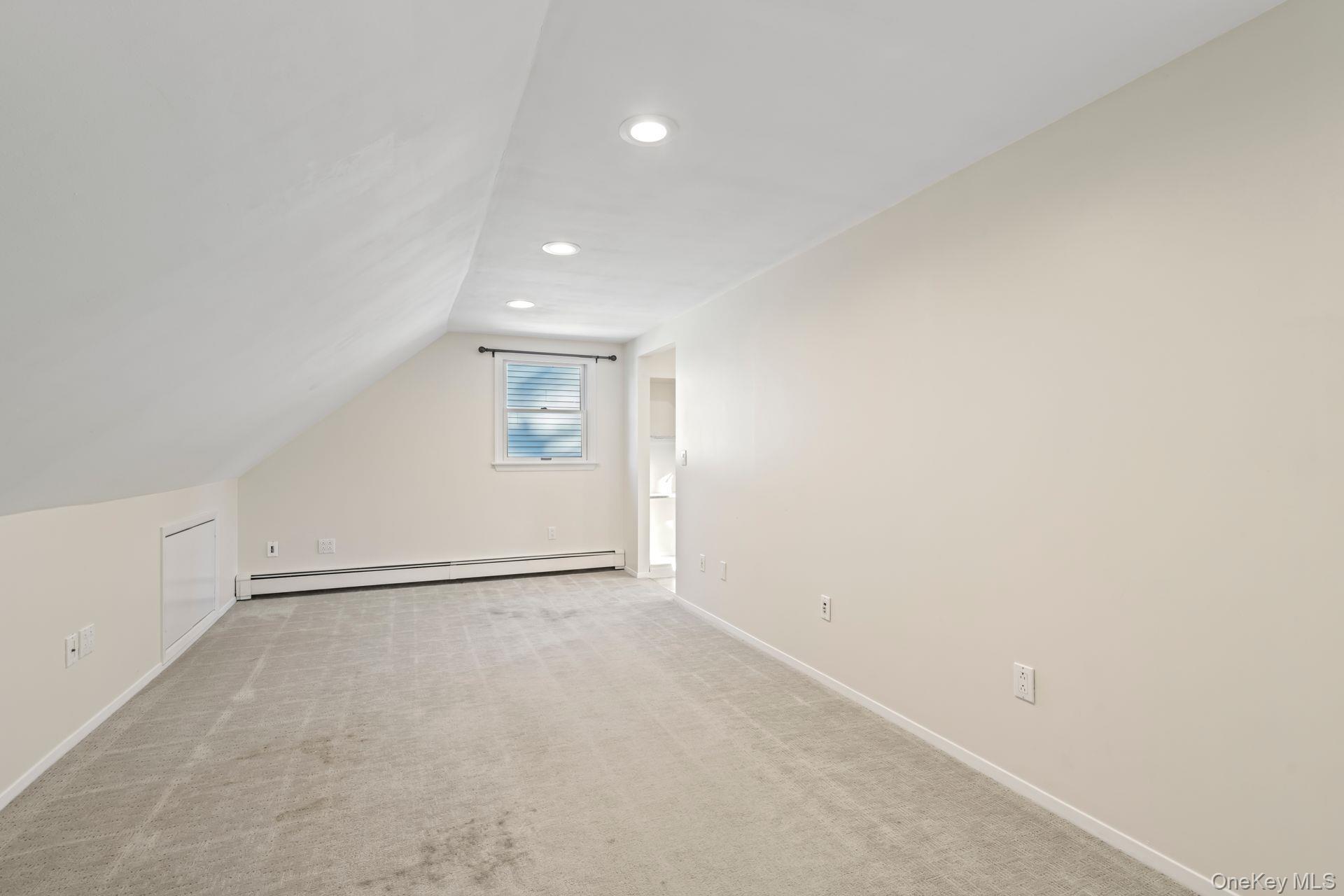 Single Family Potter  Suffolk County, NY 11743, MLS-984540-17