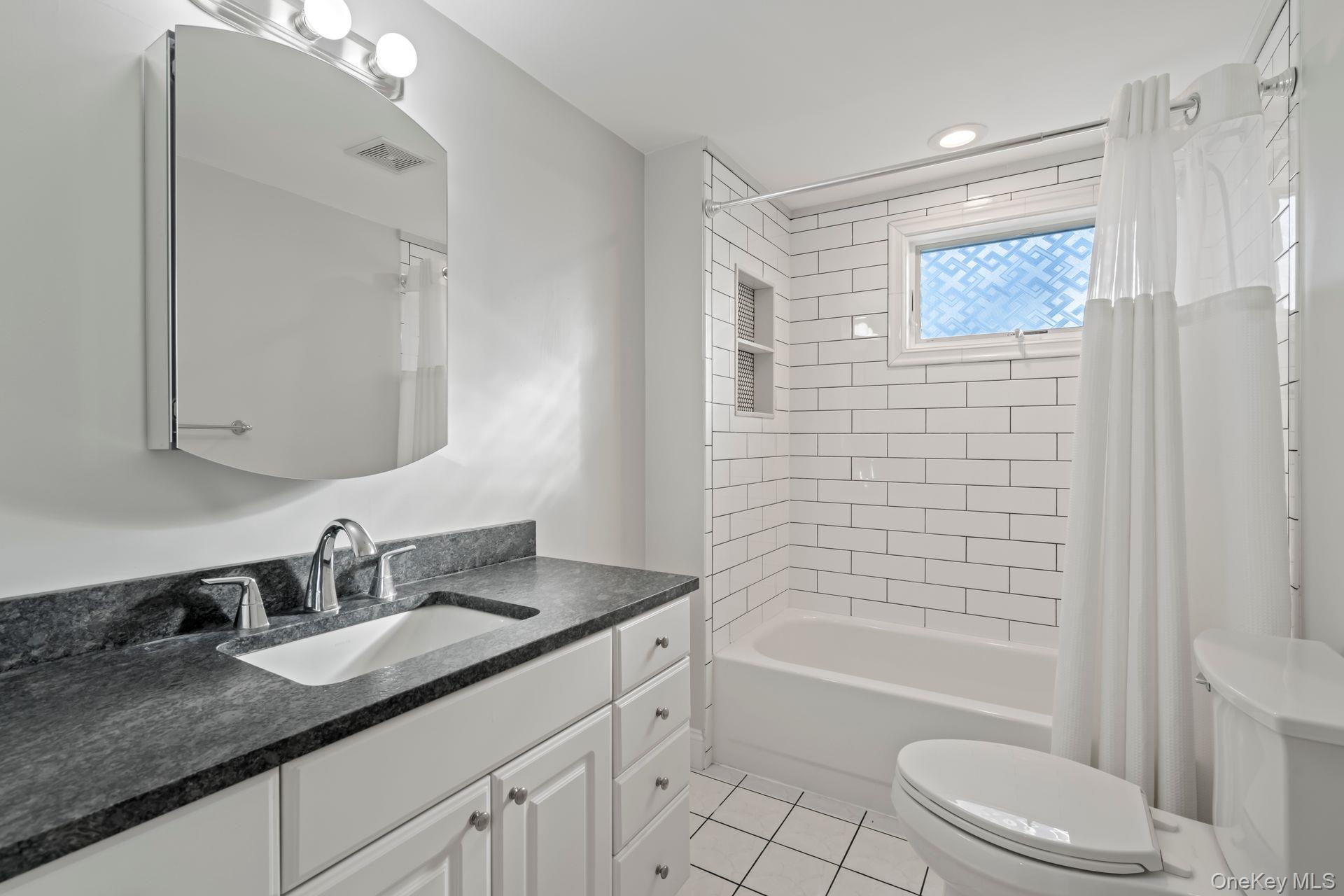Single Family Potter  Suffolk County, NY 11743, MLS-984540-18