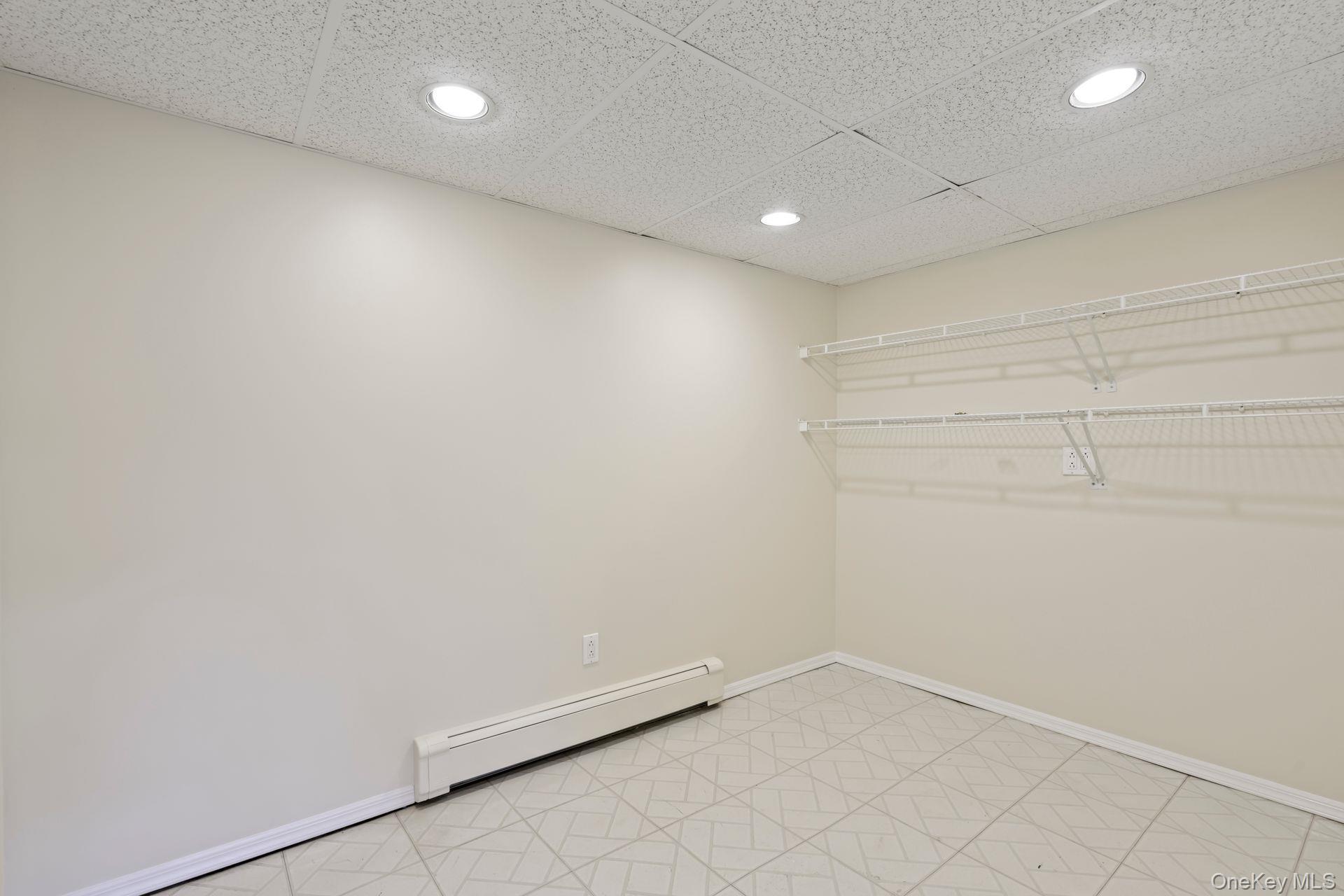 Single Family Potter  Suffolk County, NY 11743, MLS-984540-25