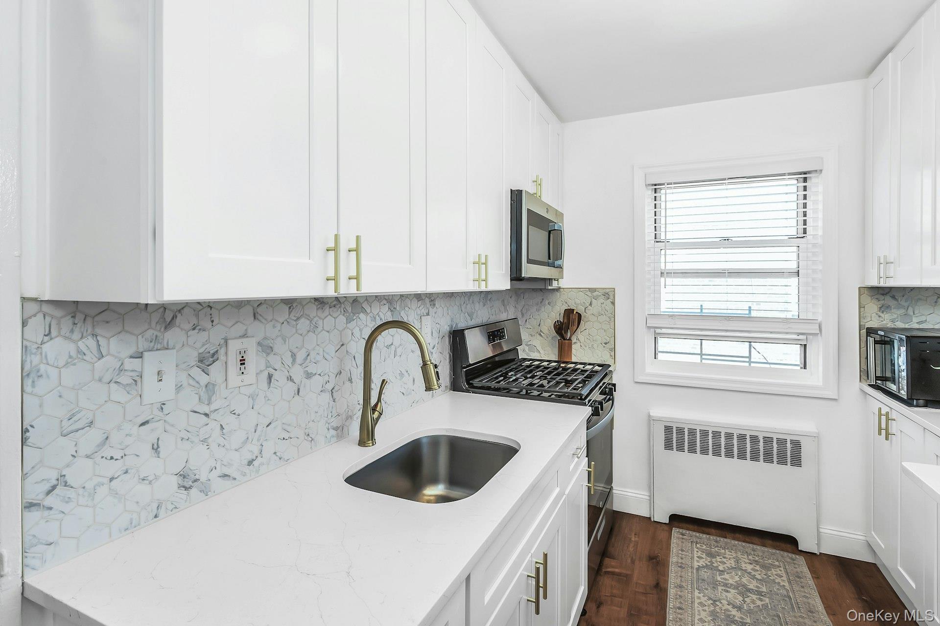 Coop 234th  Queens, NY 11422, MLS-984556-7