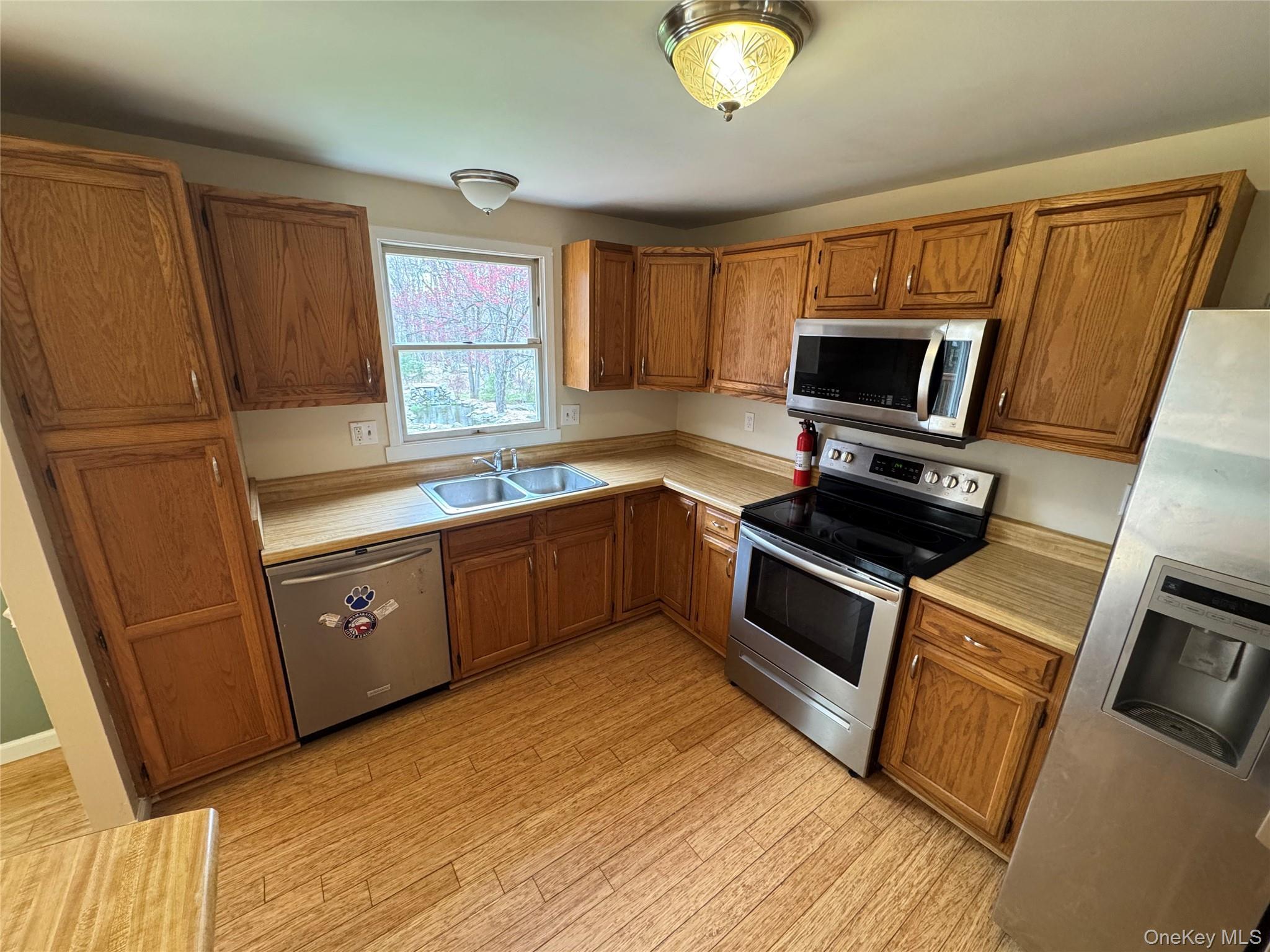 Single Family Wurtsboro Mountain Road Sullivan County, NY 12790, MLS-984570-16