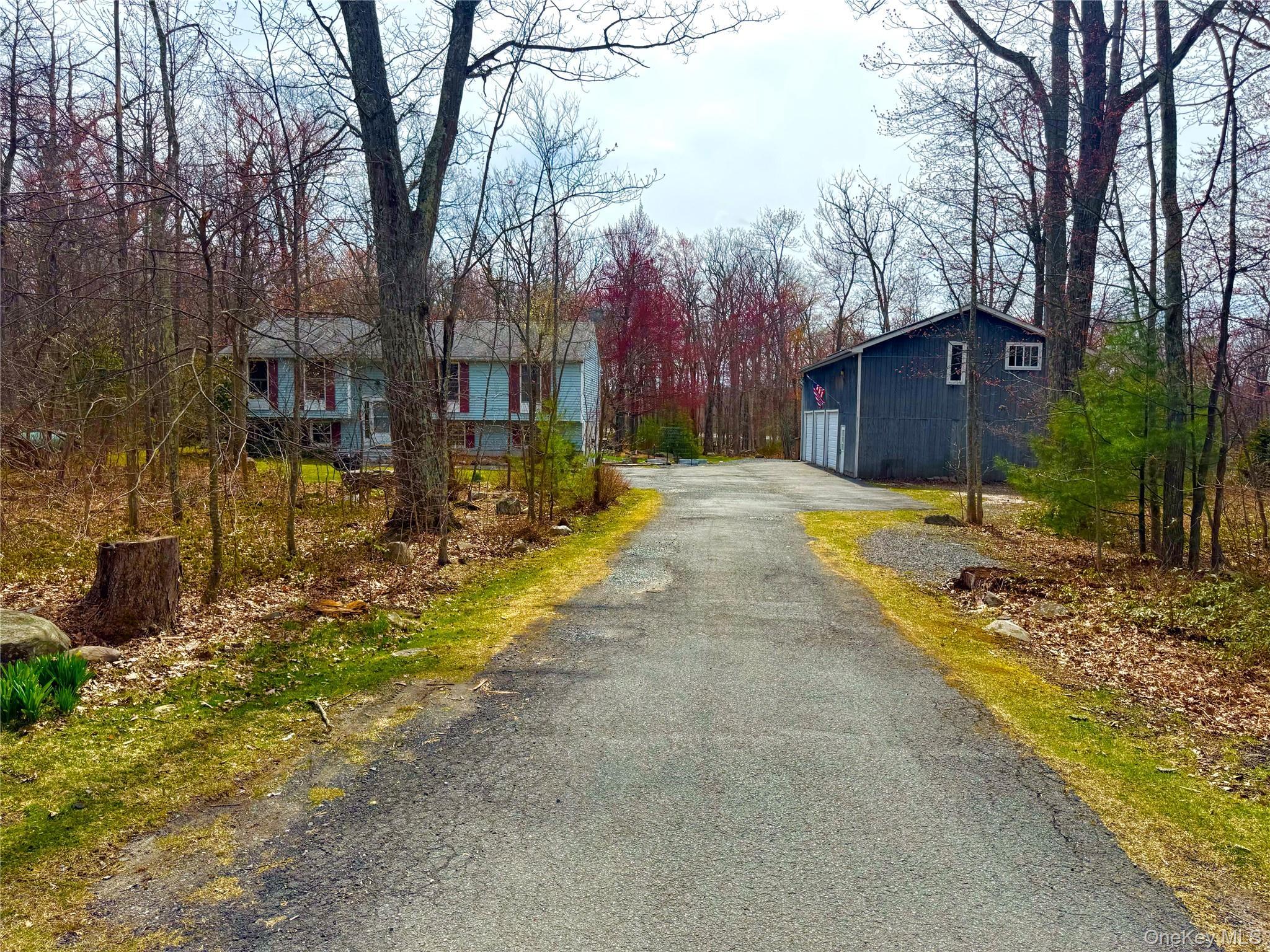 Single Family Wurtsboro Mountain Road Sullivan County, NY 12790, MLS-984570-2