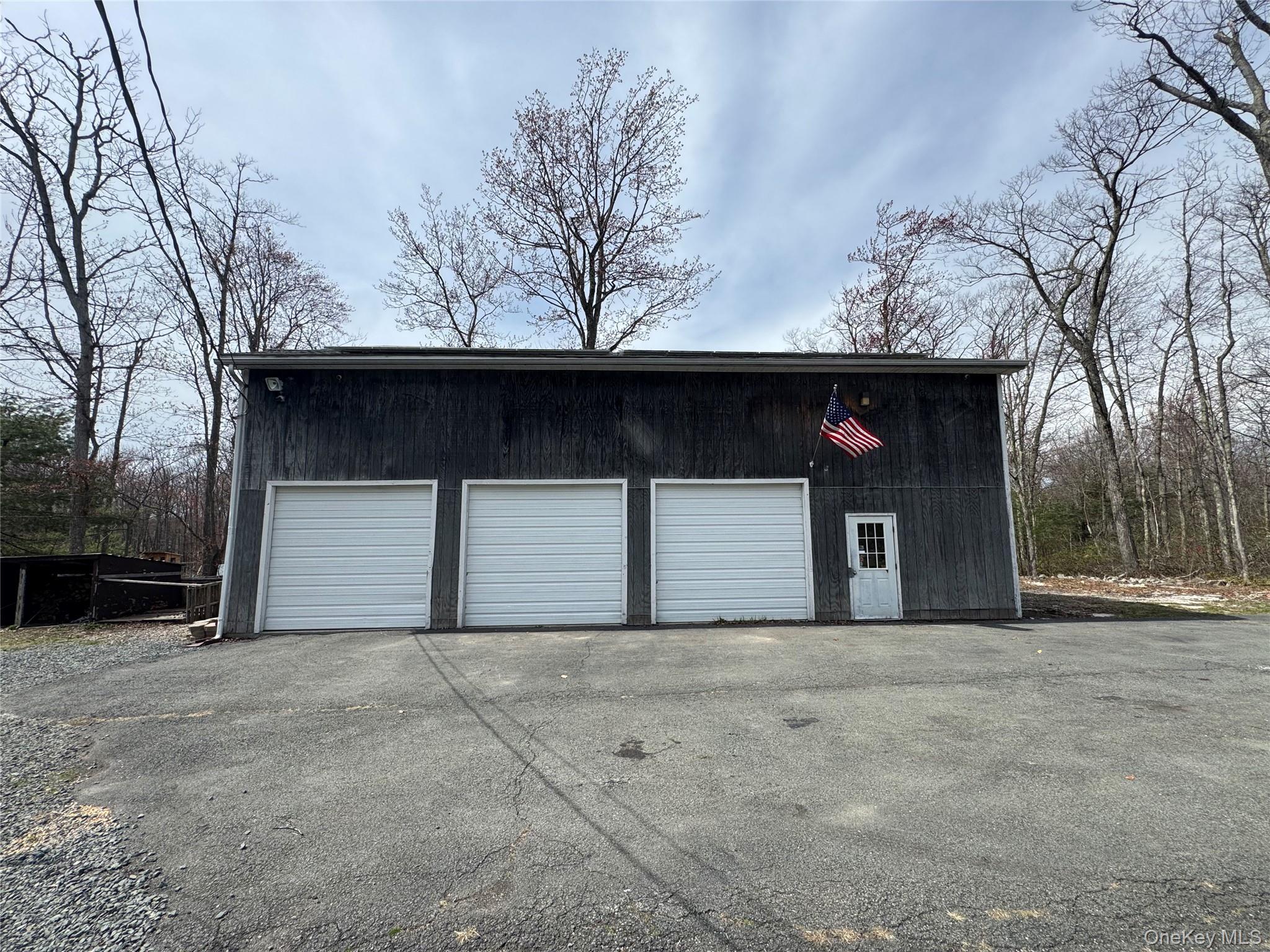 Single Family Wurtsboro Mountain Road Sullivan County, NY 12790, MLS-984570-45