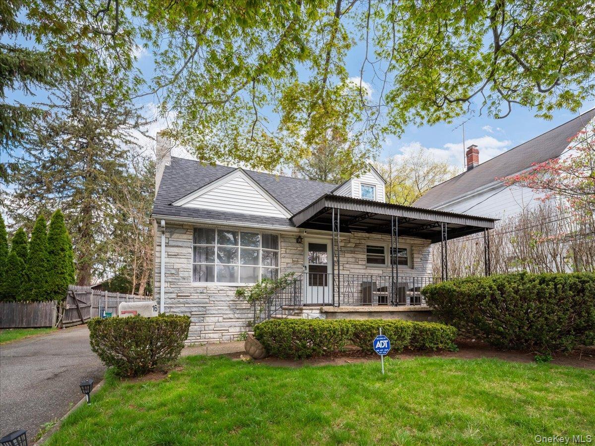 Single Family Maltbie  Rockland County, NY 10901, MLS-984580-2