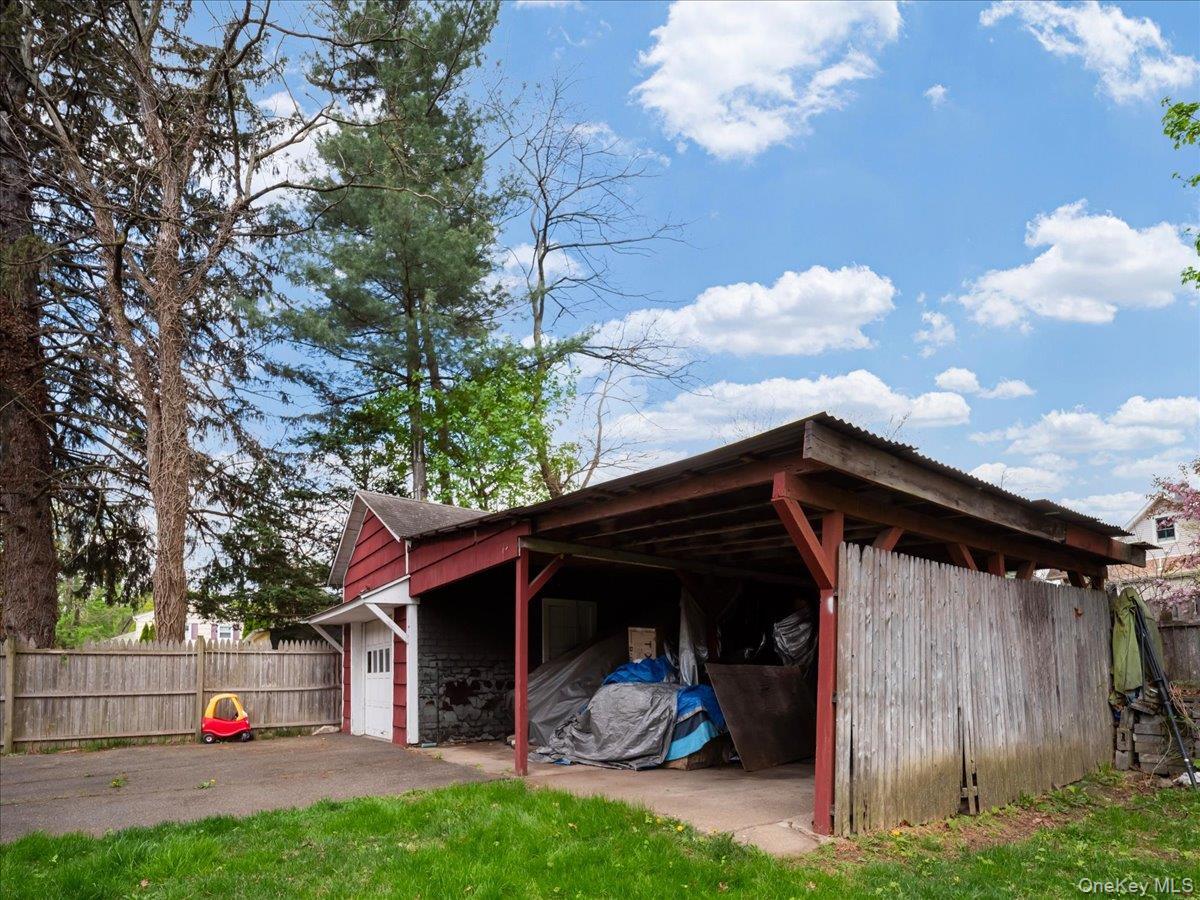 Single Family Maltbie  Rockland County, NY 10901, MLS-984580-27